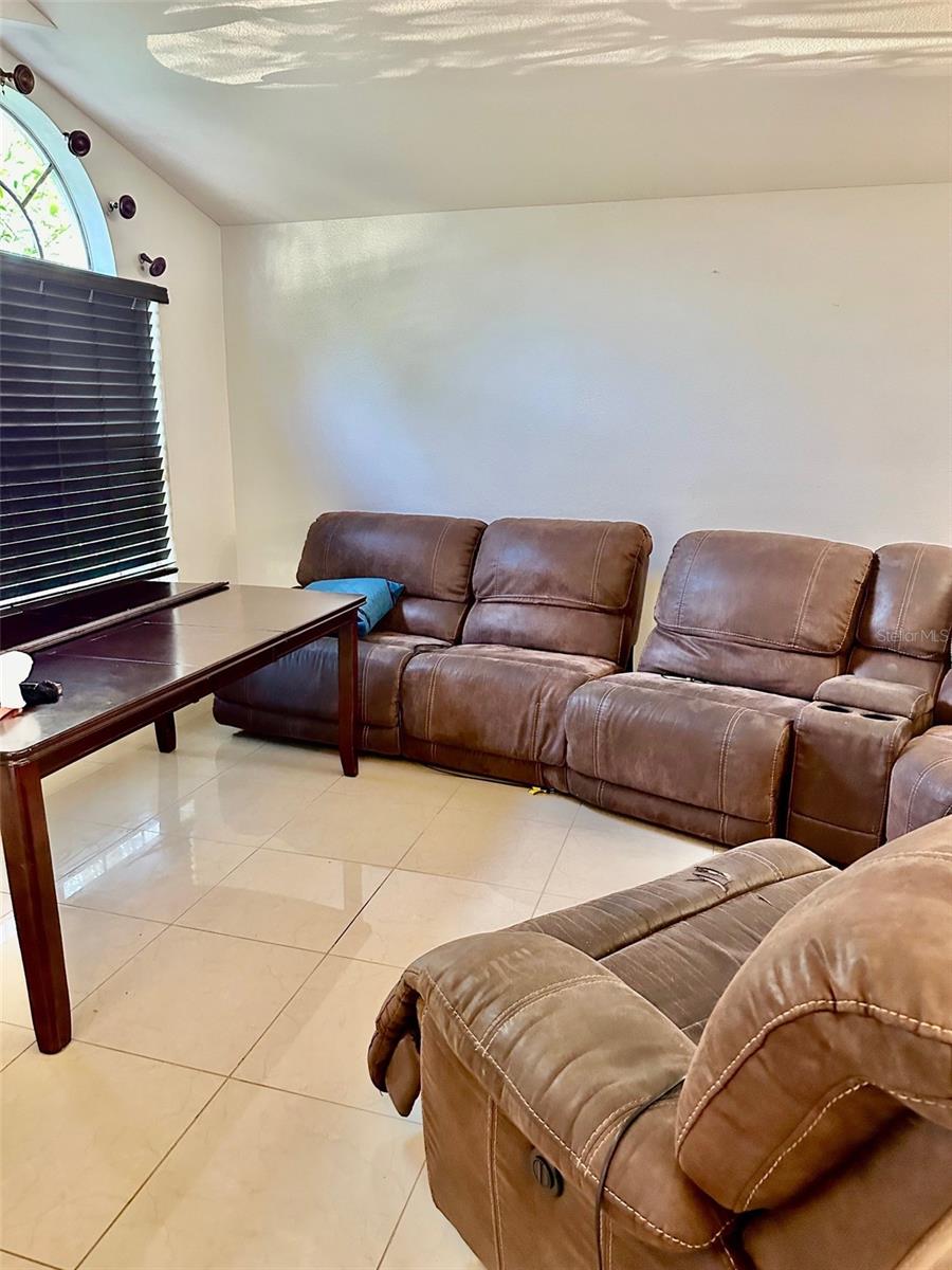 2428 BERKSHIRE CT, KISSIMMEE, FL, 34746