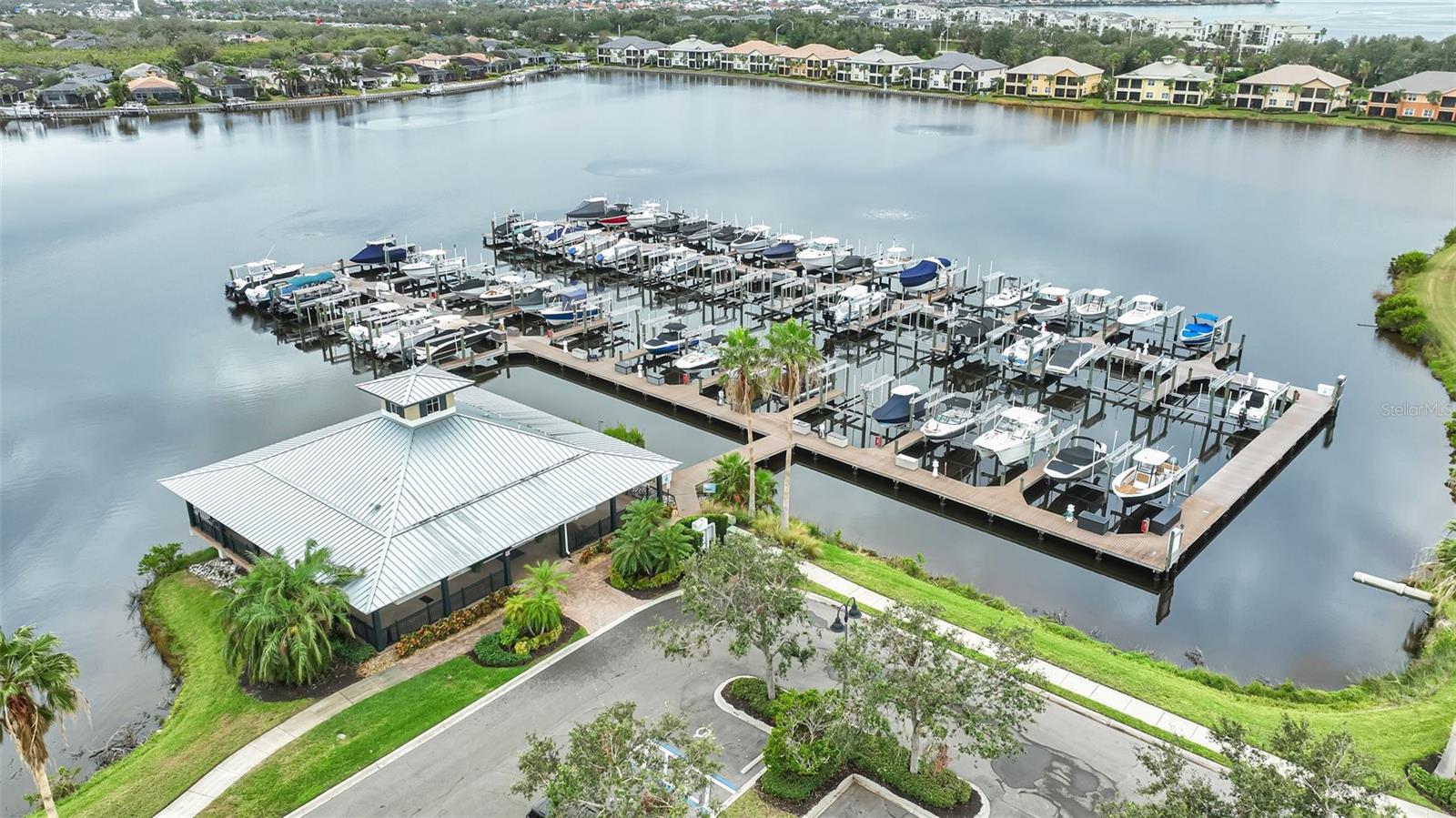 910 TIDEWATER SHORES LOOP #304, BRADENTON, FL, 34208