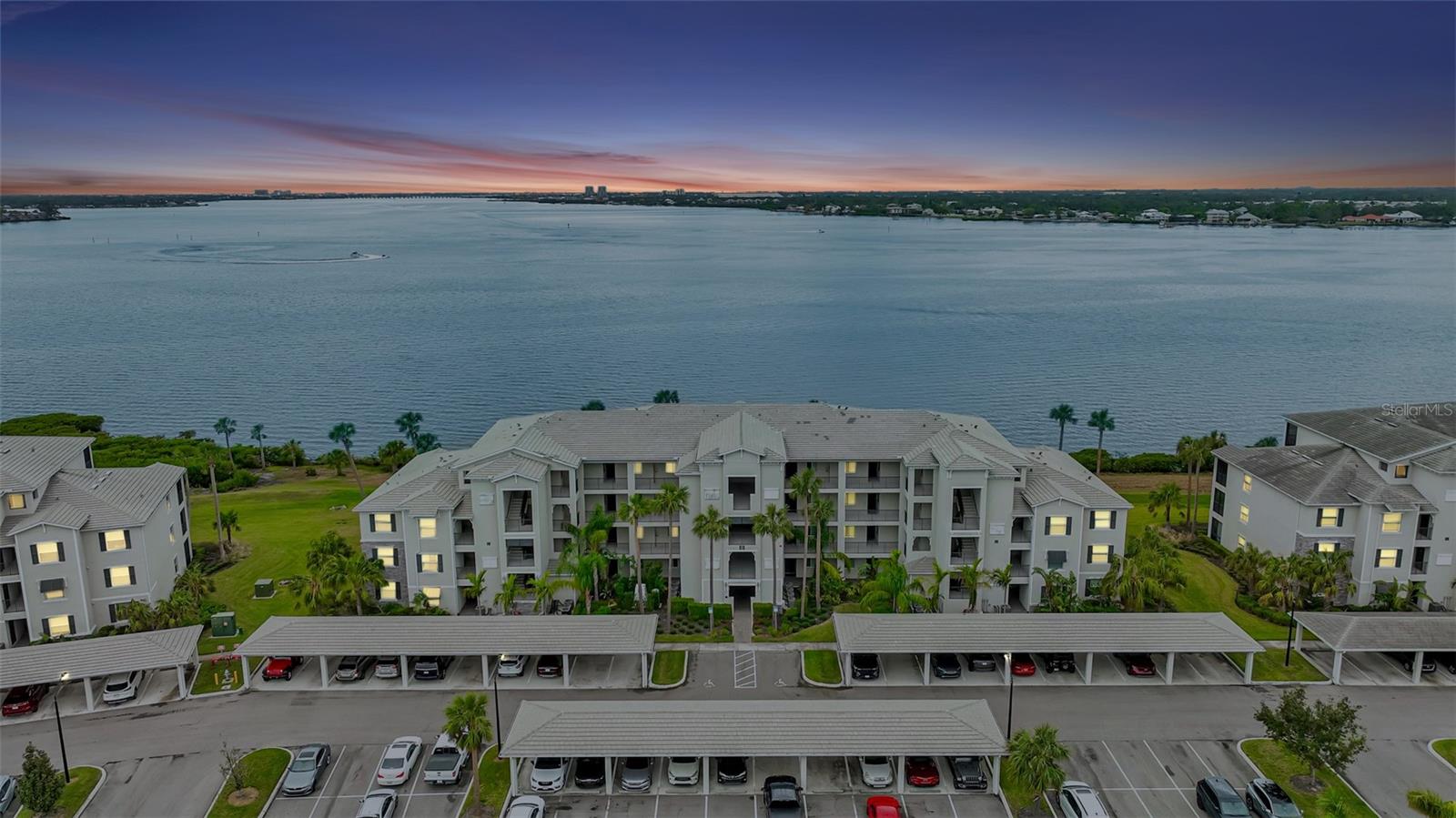910 TIDEWATER SHORES LOOP #304, BRADENTON, FL, 34208