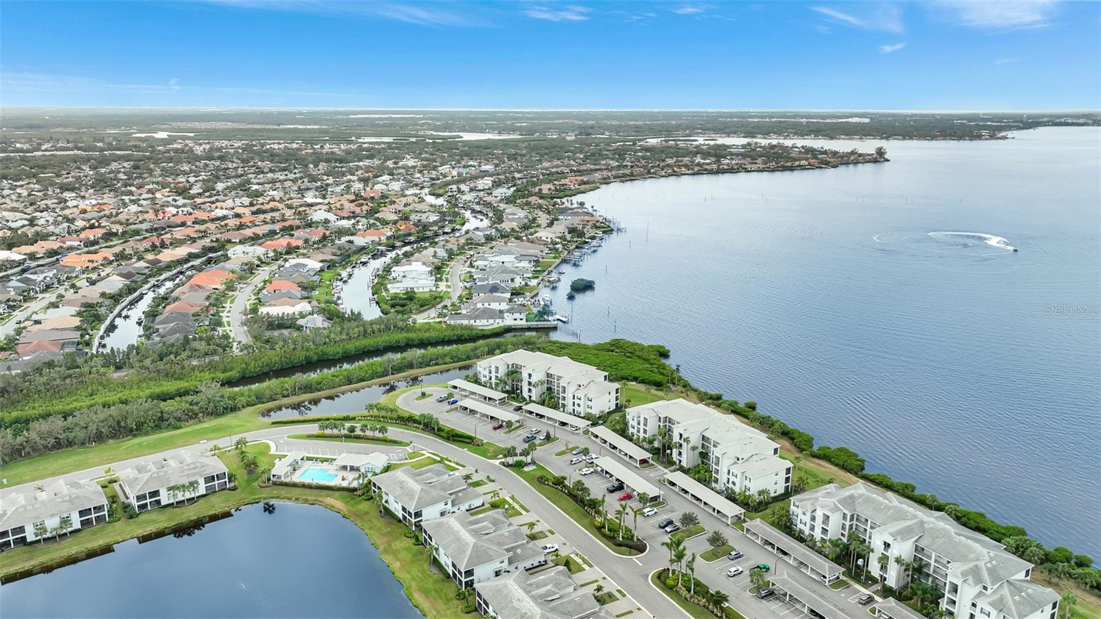 910 TIDEWATER SHORES LOOP #304, BRADENTON, FL, 34208