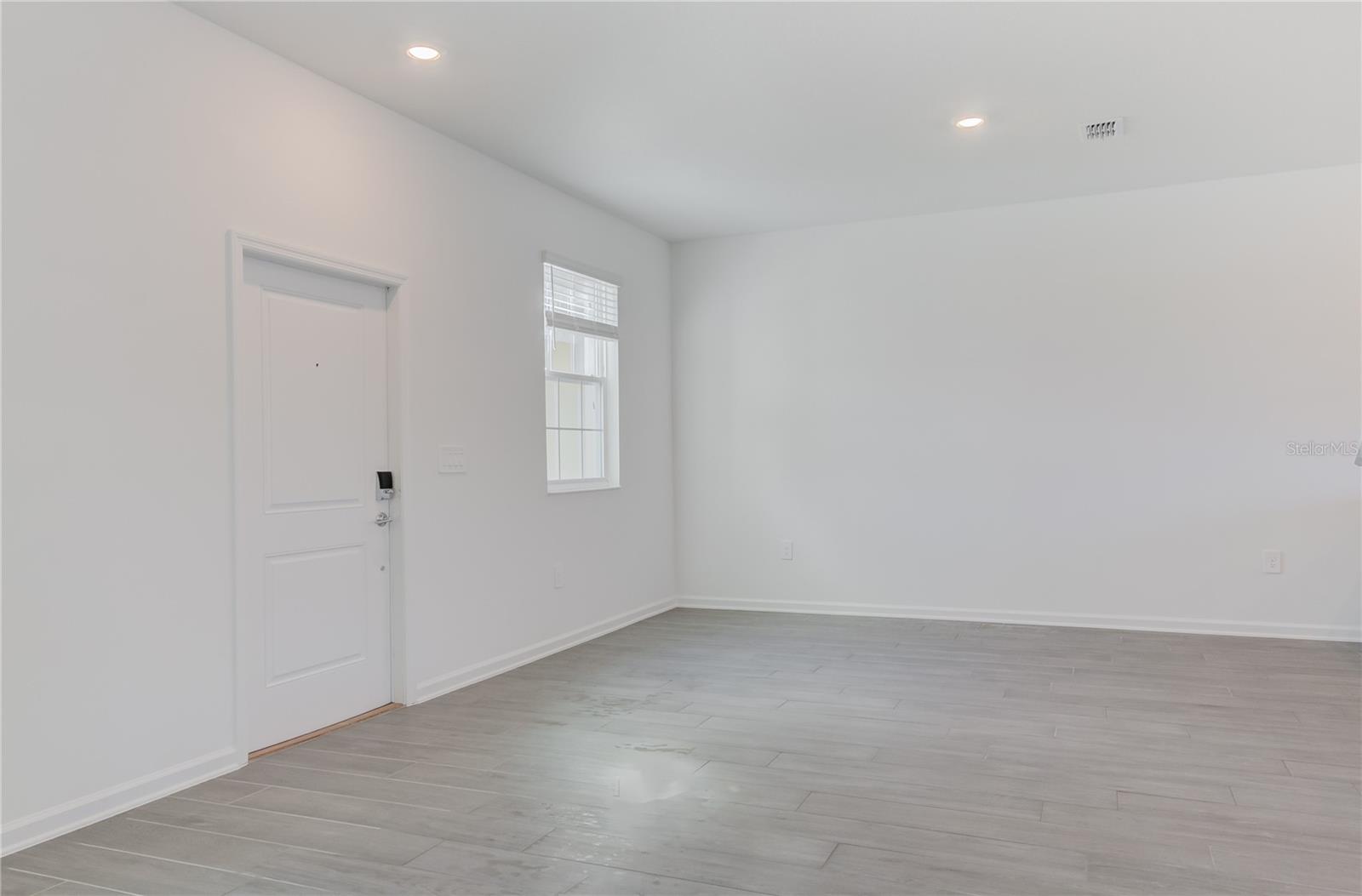 15627 WATER SPRING BLVD, WINTER GARDEN, FL, 34787