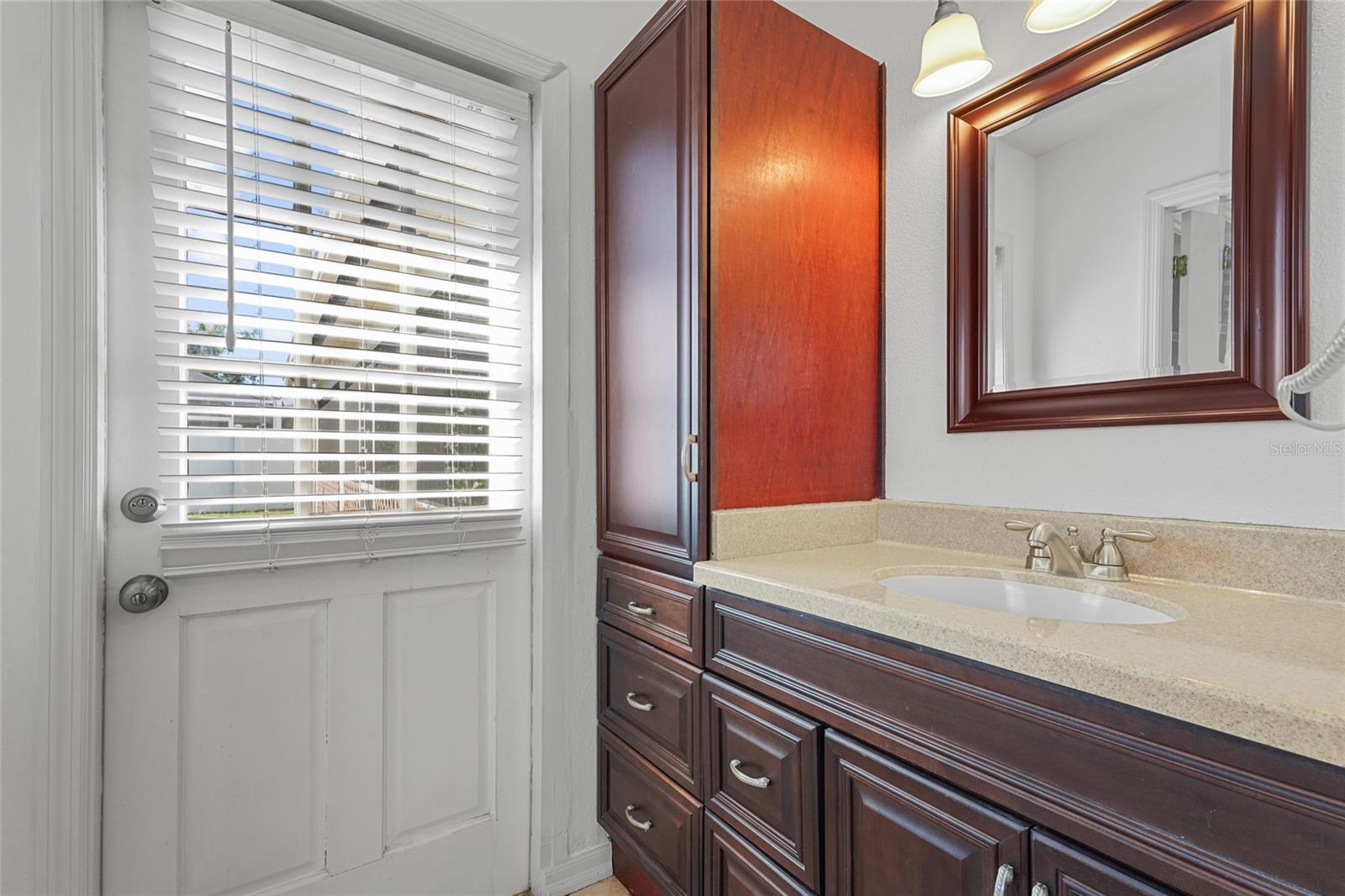 4028 DOVER DR E, BRADENTON, FL, 34203