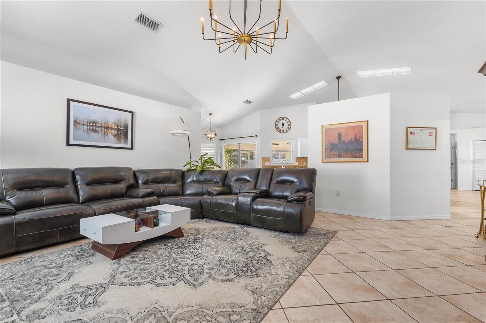 4028 DOVER DR E, BRADENTON, FL, 34203