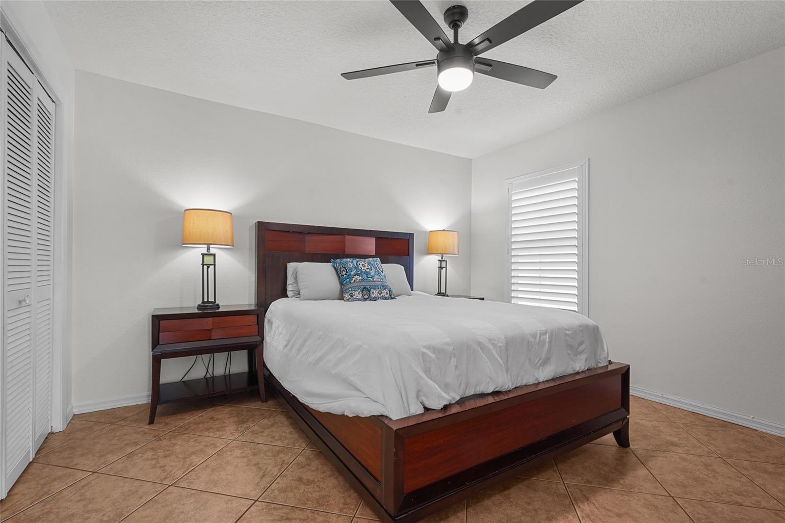 4028 DOVER DR E, BRADENTON, FL, 34203