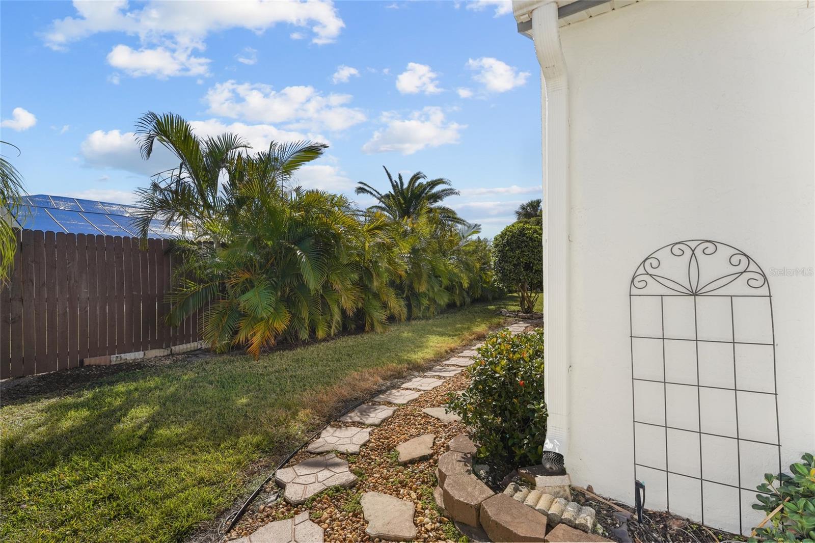 4028 DOVER DR E, BRADENTON, FL, 34203