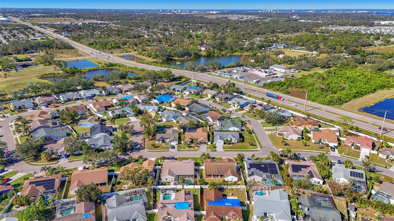 4028 DOVER DR E, BRADENTON, FL, 34203