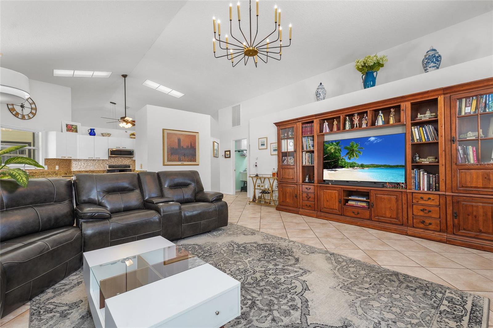 4028 DOVER DR E, BRADENTON, FL, 34203