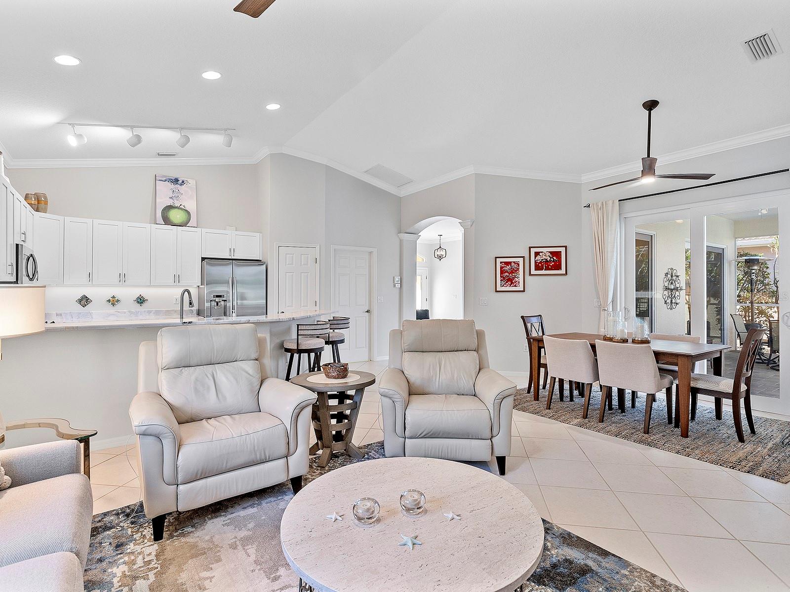 335 RIO TERRA, VENICE, FL, 34285