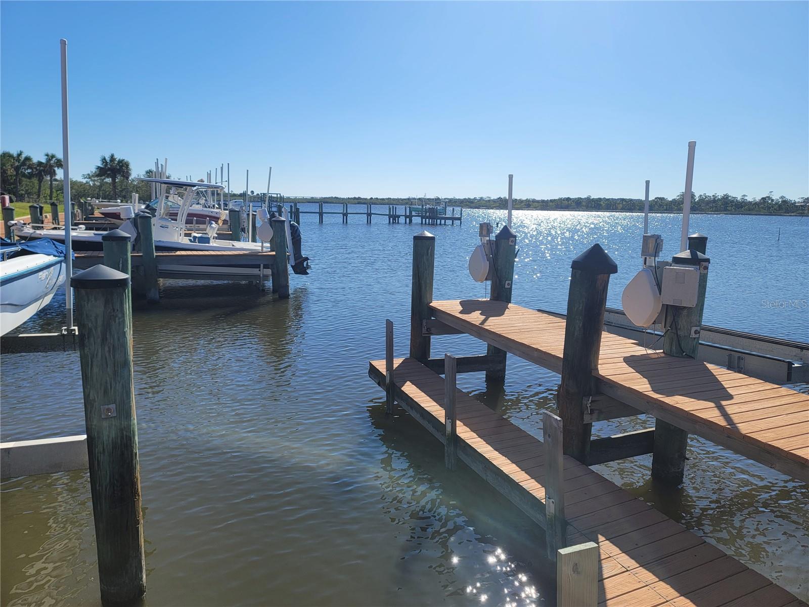 300 MARINA BAY DR #106, FLAGLER BEACH, FL, 32136