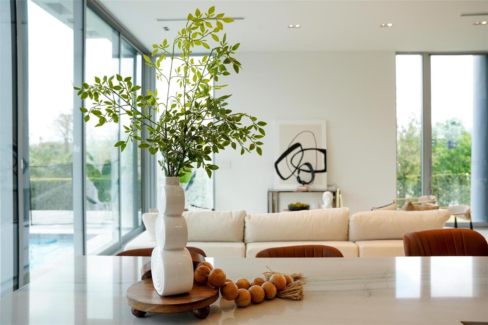 O6260493 Property Photo