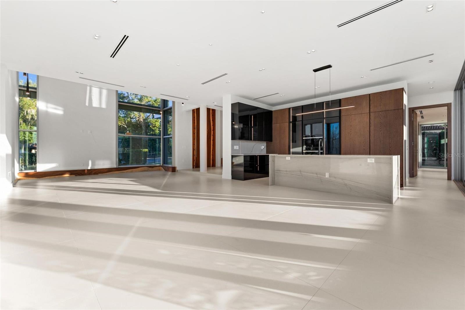 O6260493 Property Photo