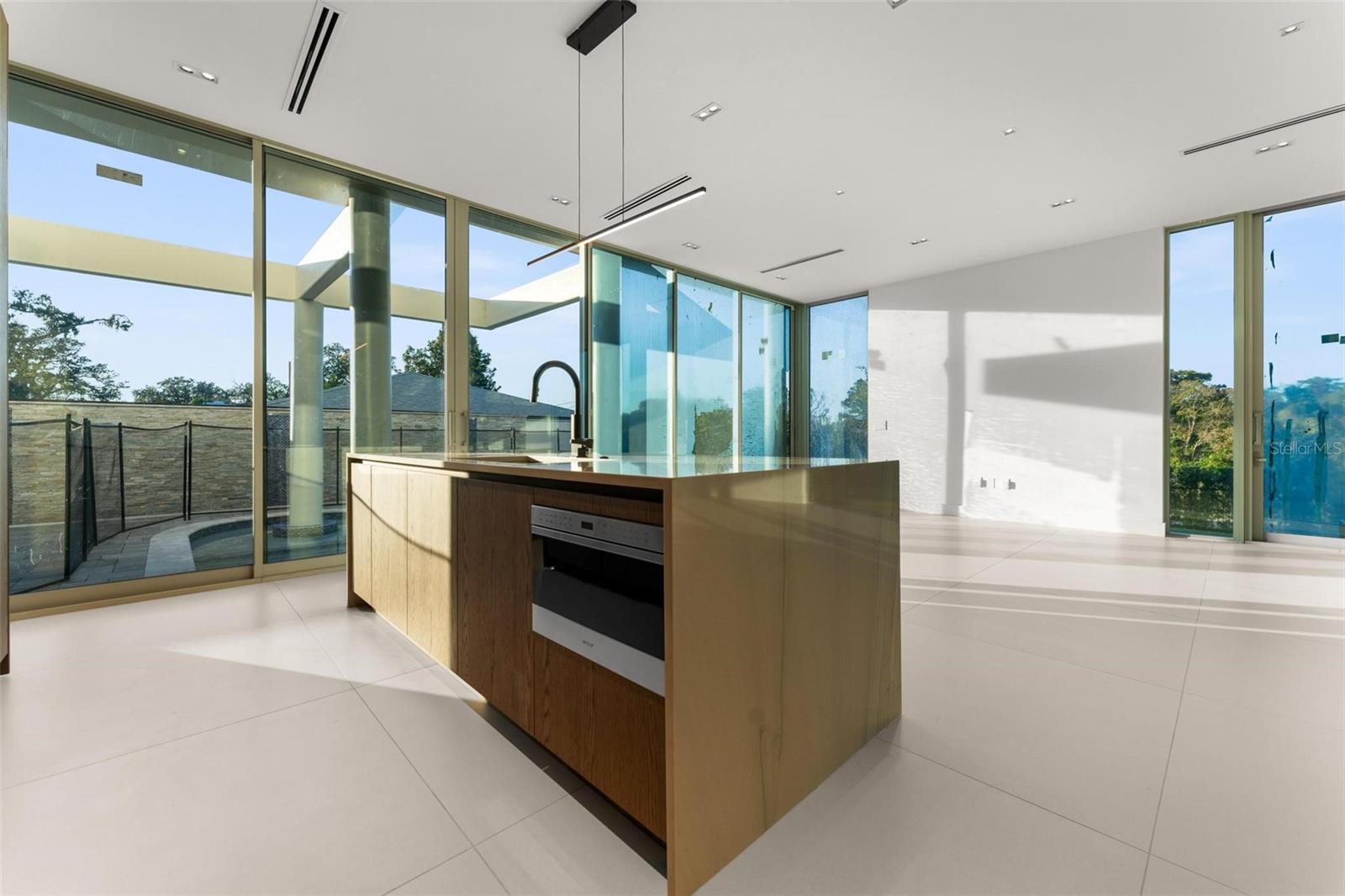 O6260493 Property Photo