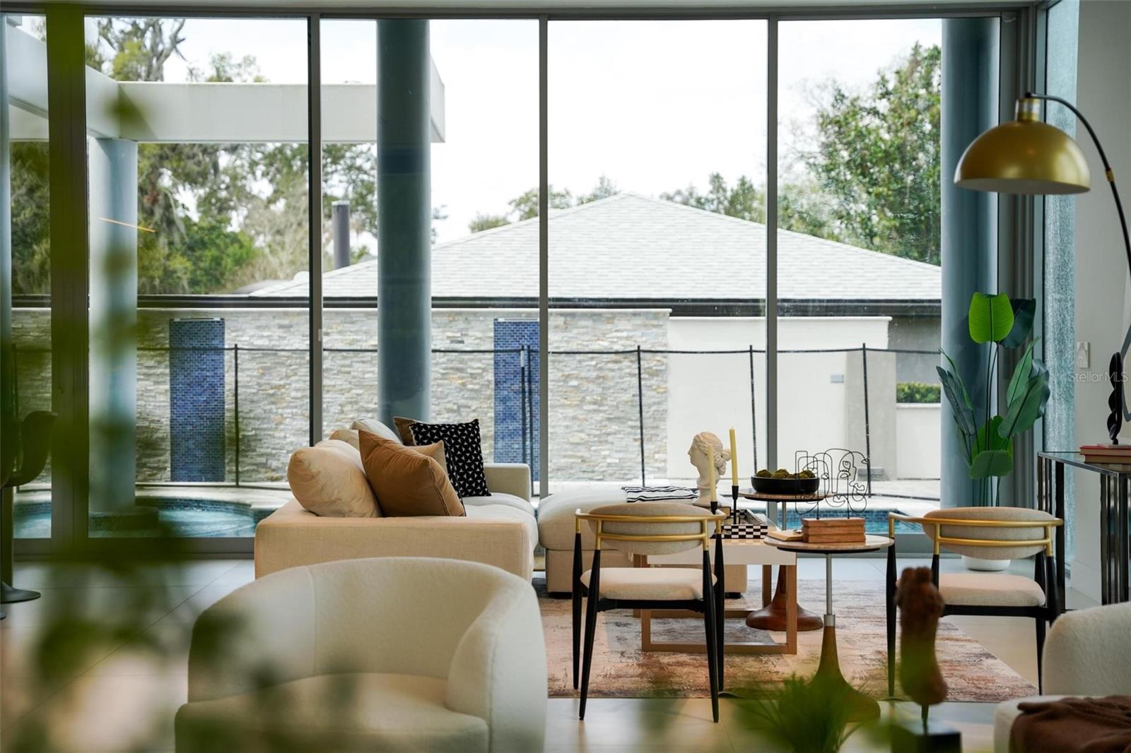 O6260493 Property Photo