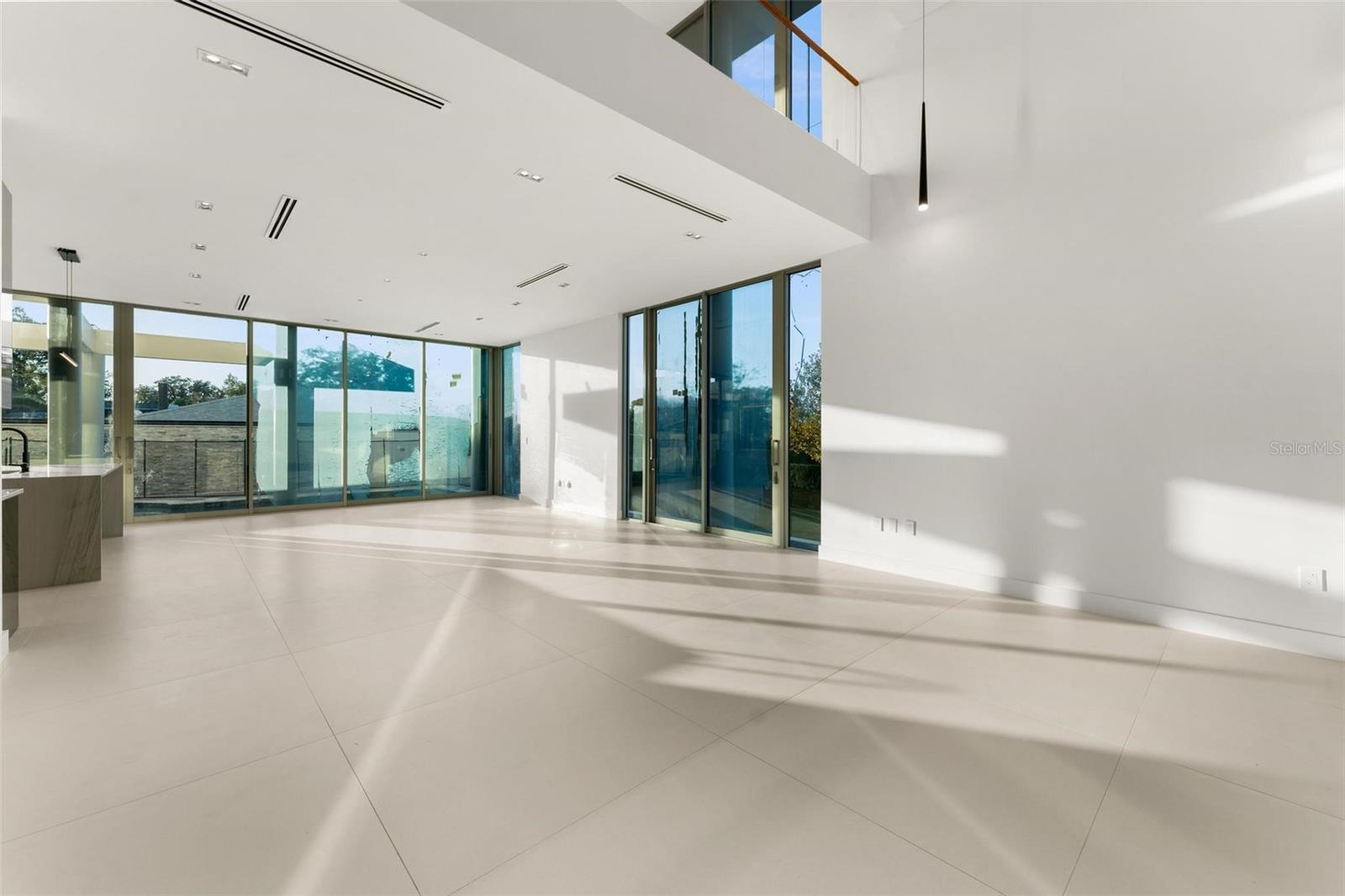 O6260493 Property Photo