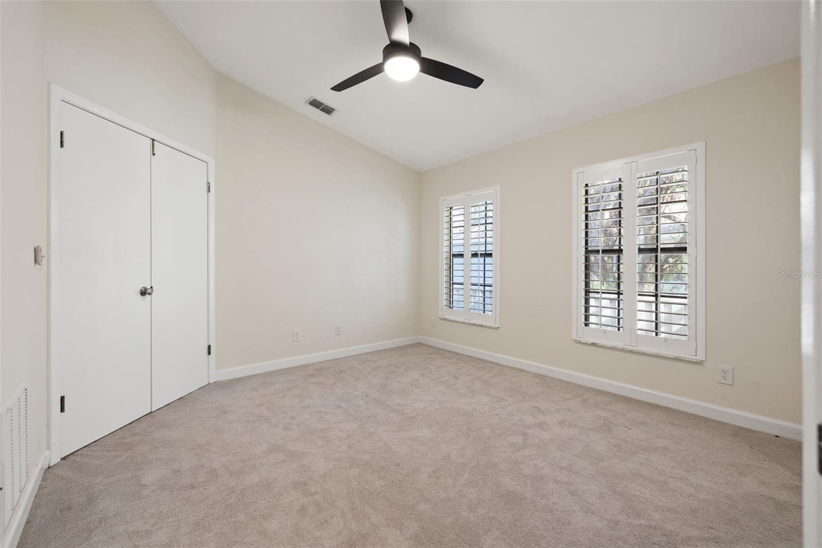 725 CAYA COSTA CT NE, ST PETERSBURG, FL, 33702