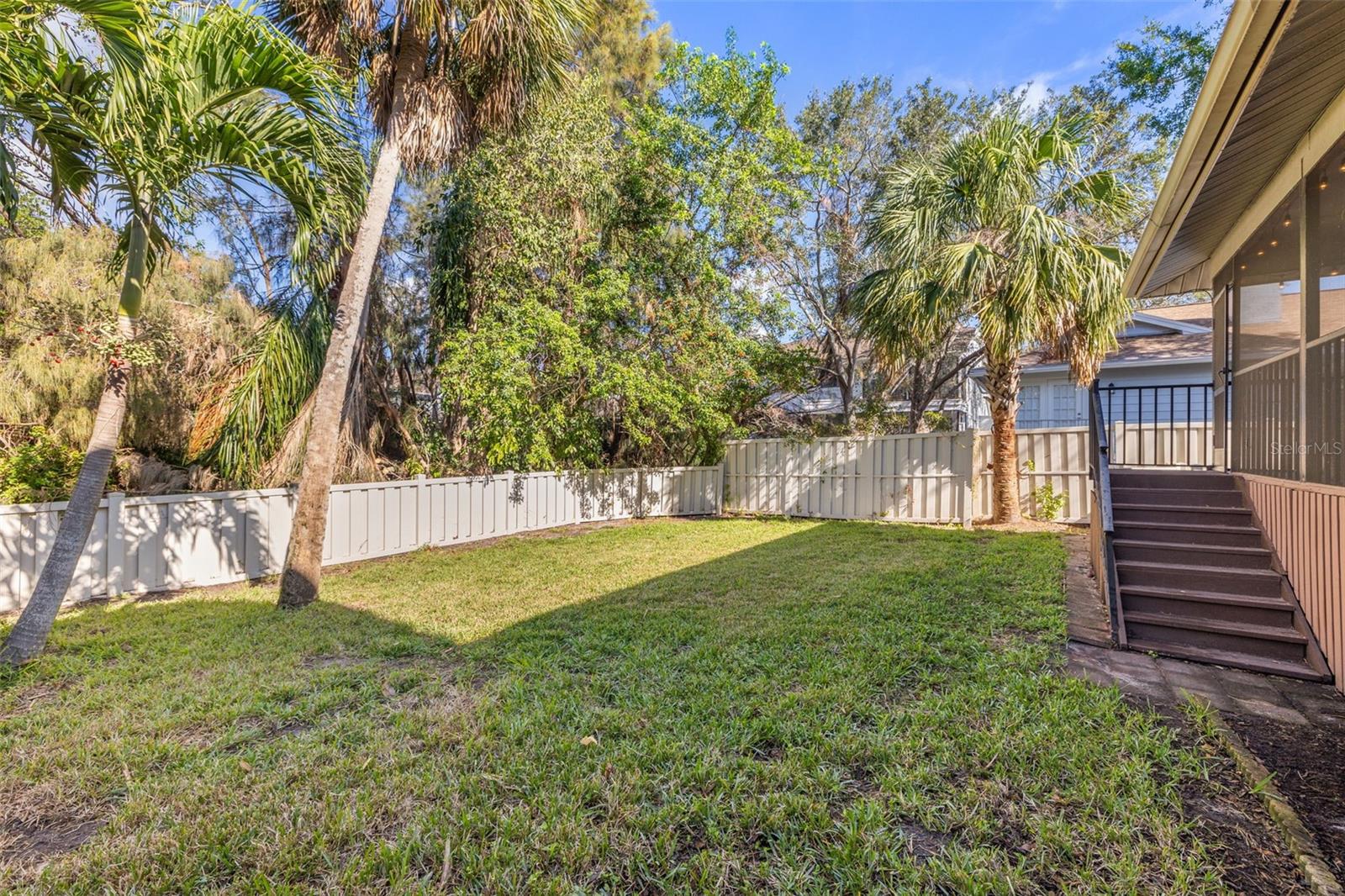 725 CAYA COSTA CT NE, ST PETERSBURG, FL, 33702