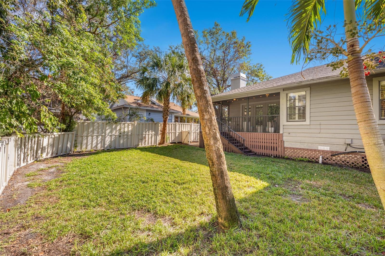 725 CAYA COSTA CT NE, ST PETERSBURG, FL, 33702