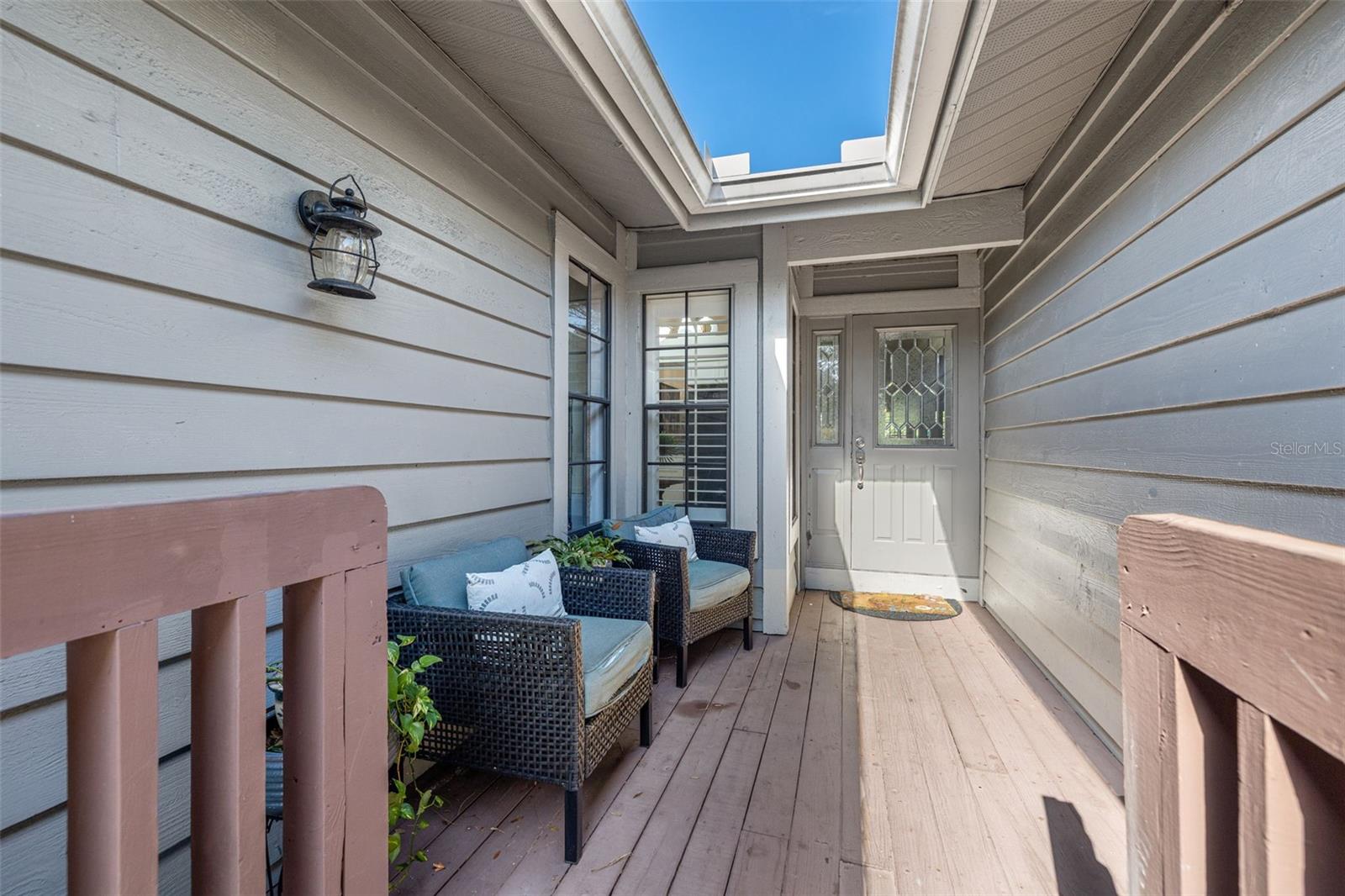 725 CAYA COSTA CT NE, ST PETERSBURG, FL, 33702