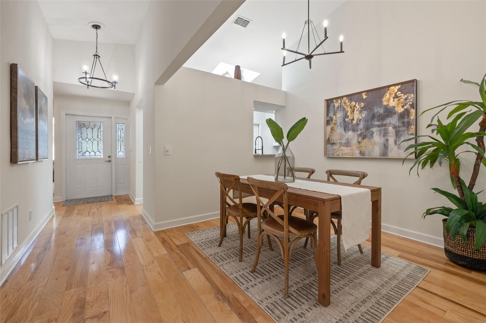 725 CAYA COSTA CT NE, ST PETERSBURG, FL, 33702