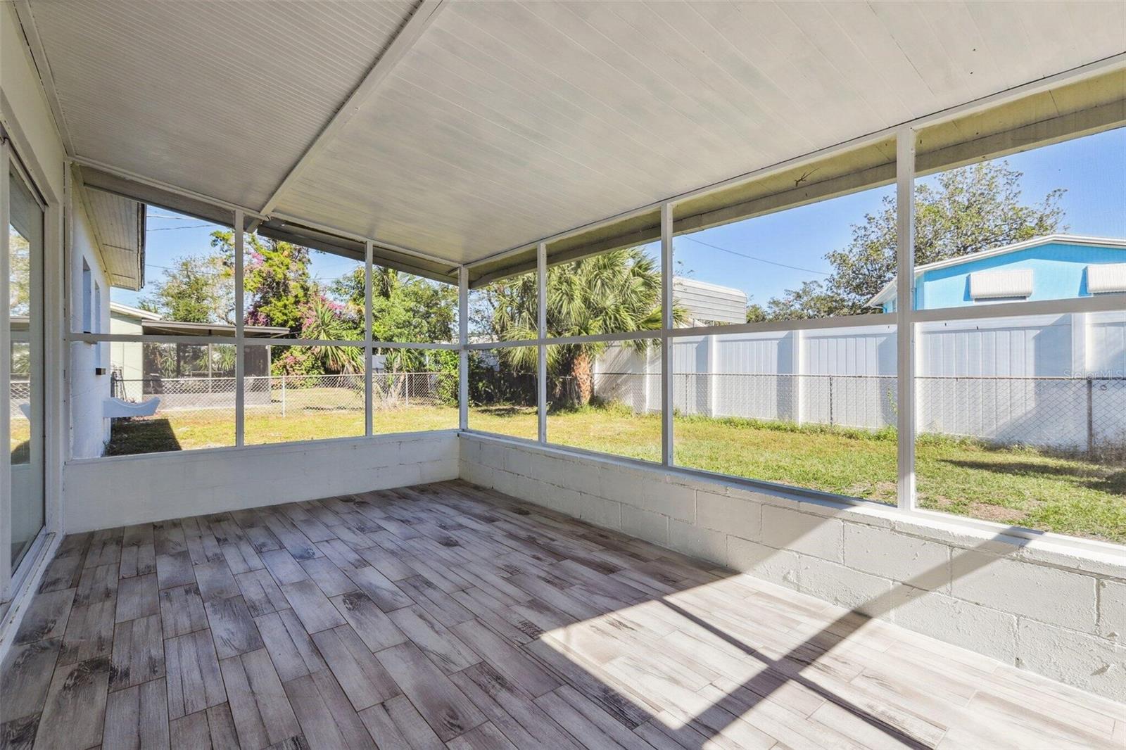 6007 AMBASSADOR DR, TAMPA, FL, 33615