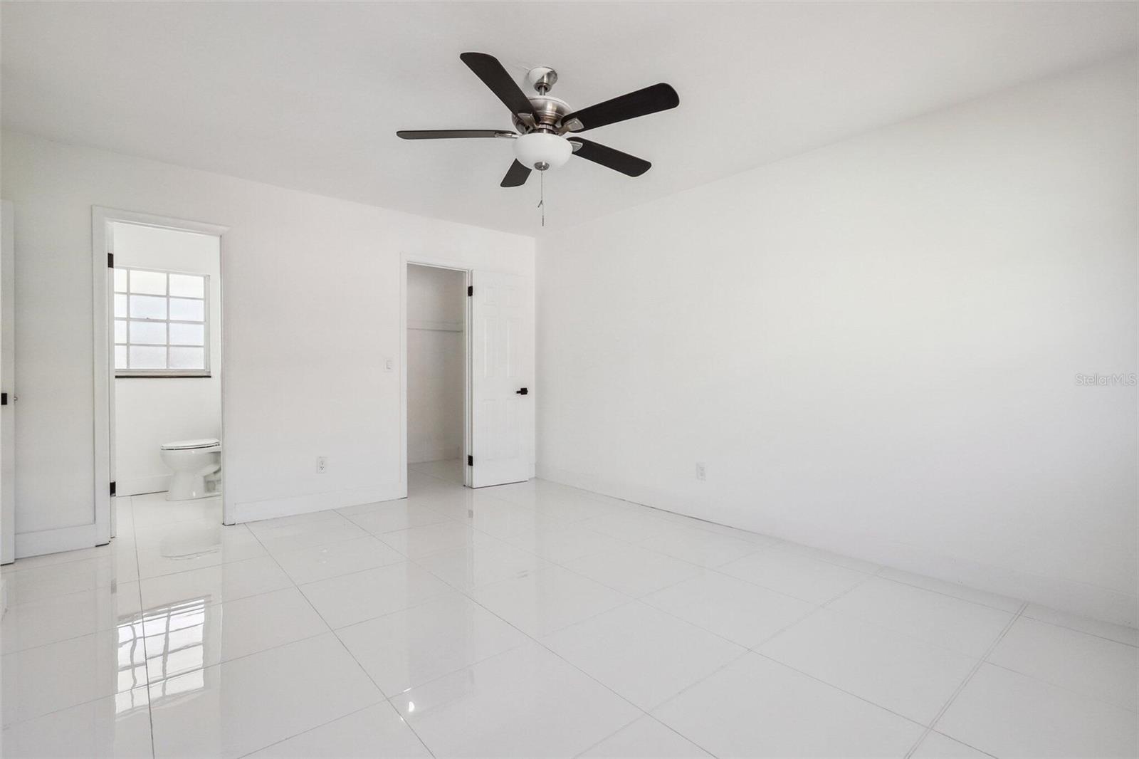 6007 AMBASSADOR DR, TAMPA, FL, 33615
