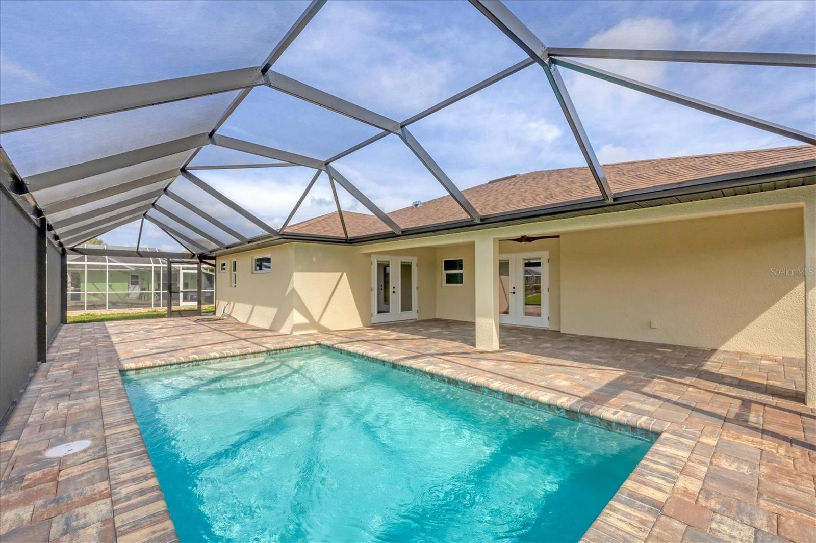 19 LONG MEADOW LN, ROTONDA WEST, FL, 33947