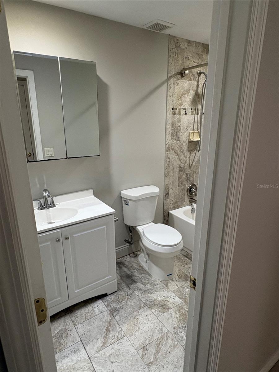 451 LOWNDES SQ, CASSELBERRY, FL, 32707