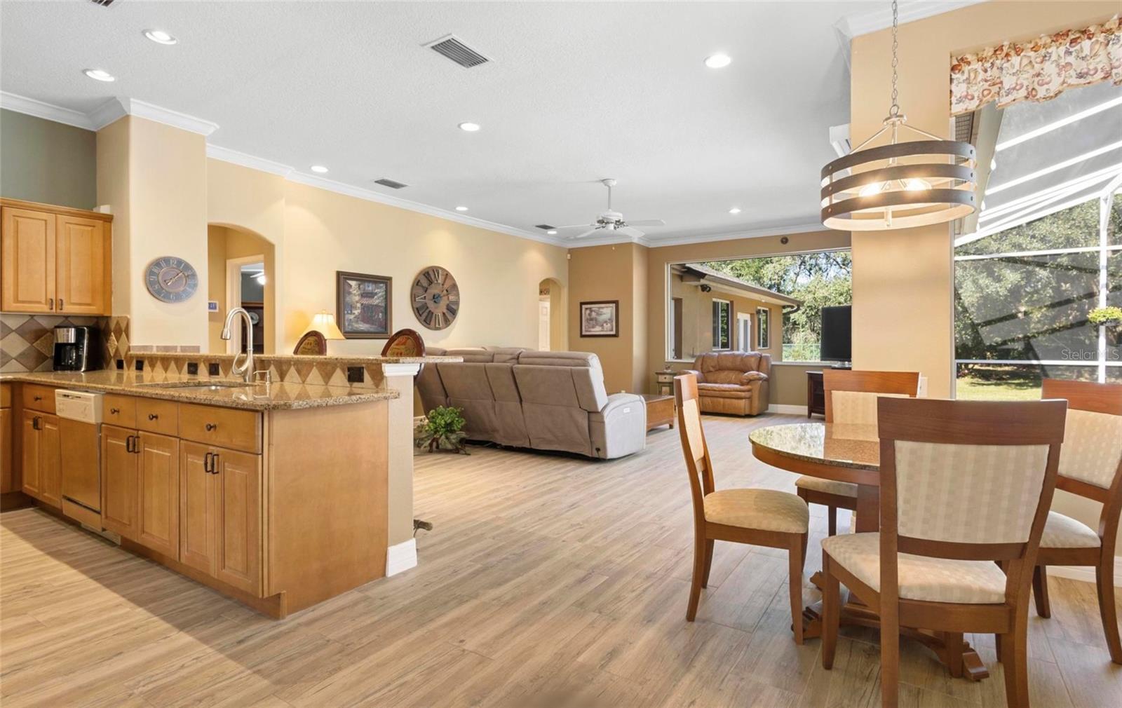 100 MICHAEL DR, OVIEDO, FL, 32765