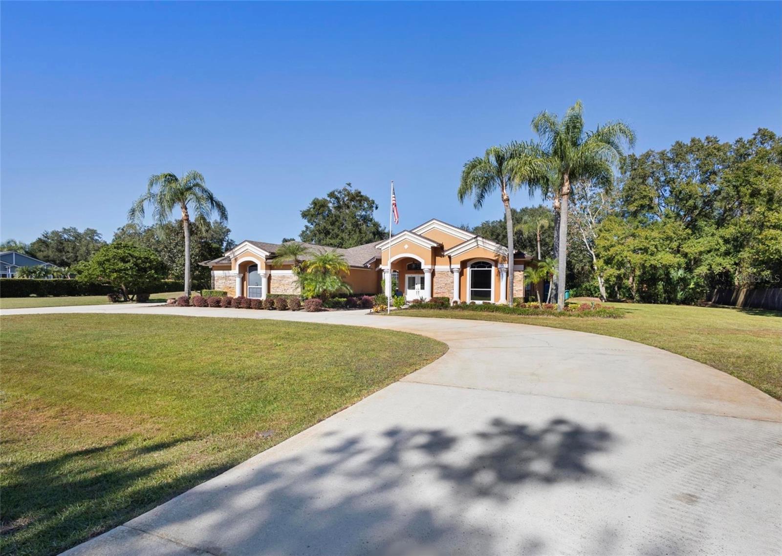 100 MICHAEL DR, OVIEDO, FL, 32765