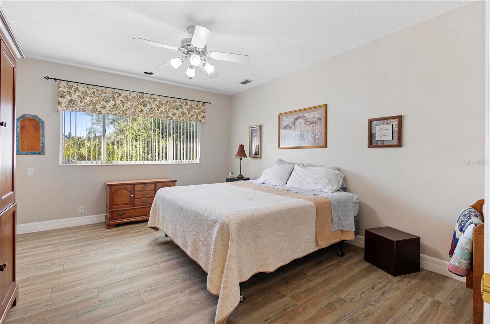 100 MICHAEL DR, OVIEDO, FL, 32765