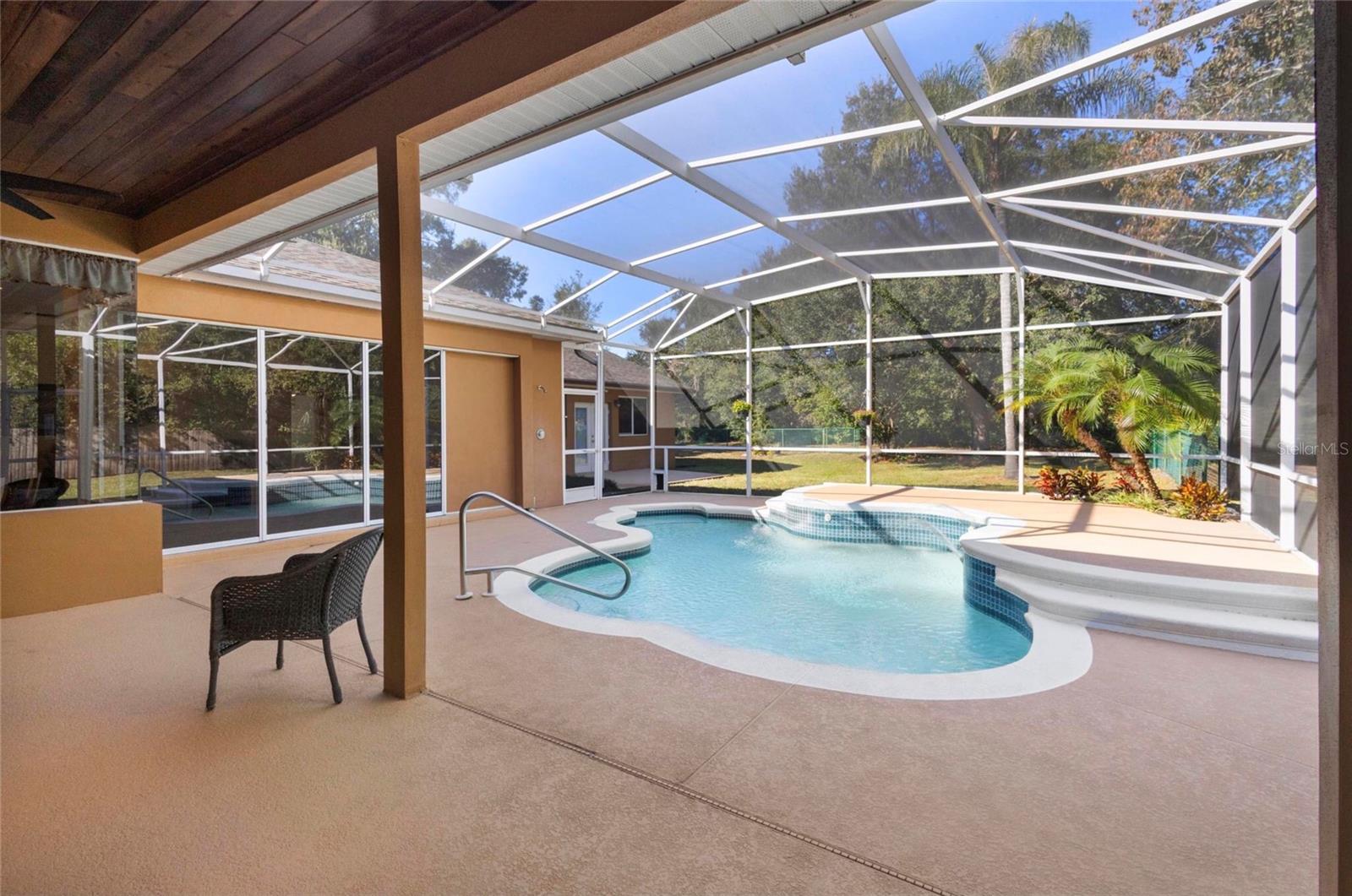100 MICHAEL DR, OVIEDO, FL, 32765