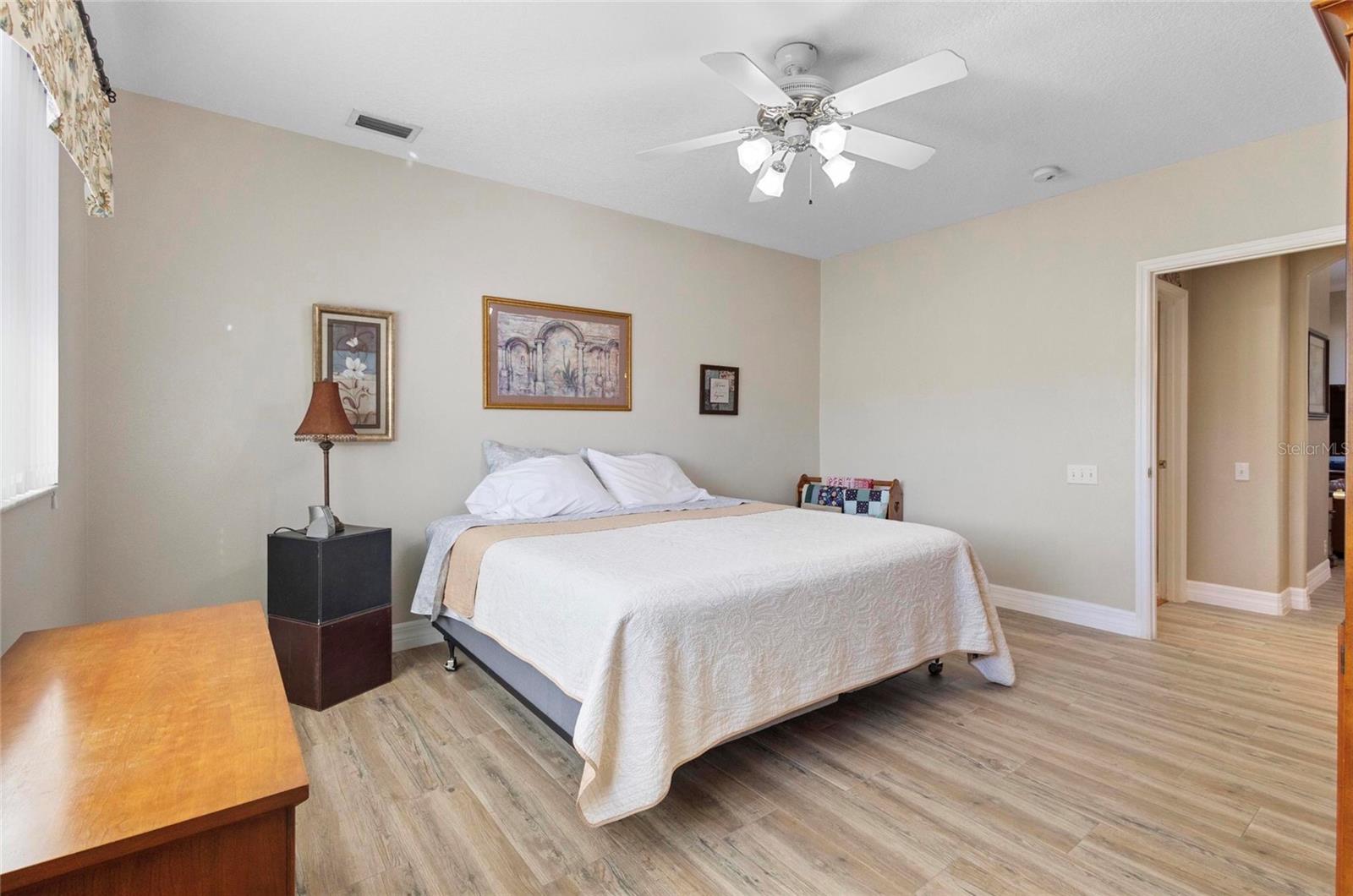100 MICHAEL DR, OVIEDO, FL, 32765