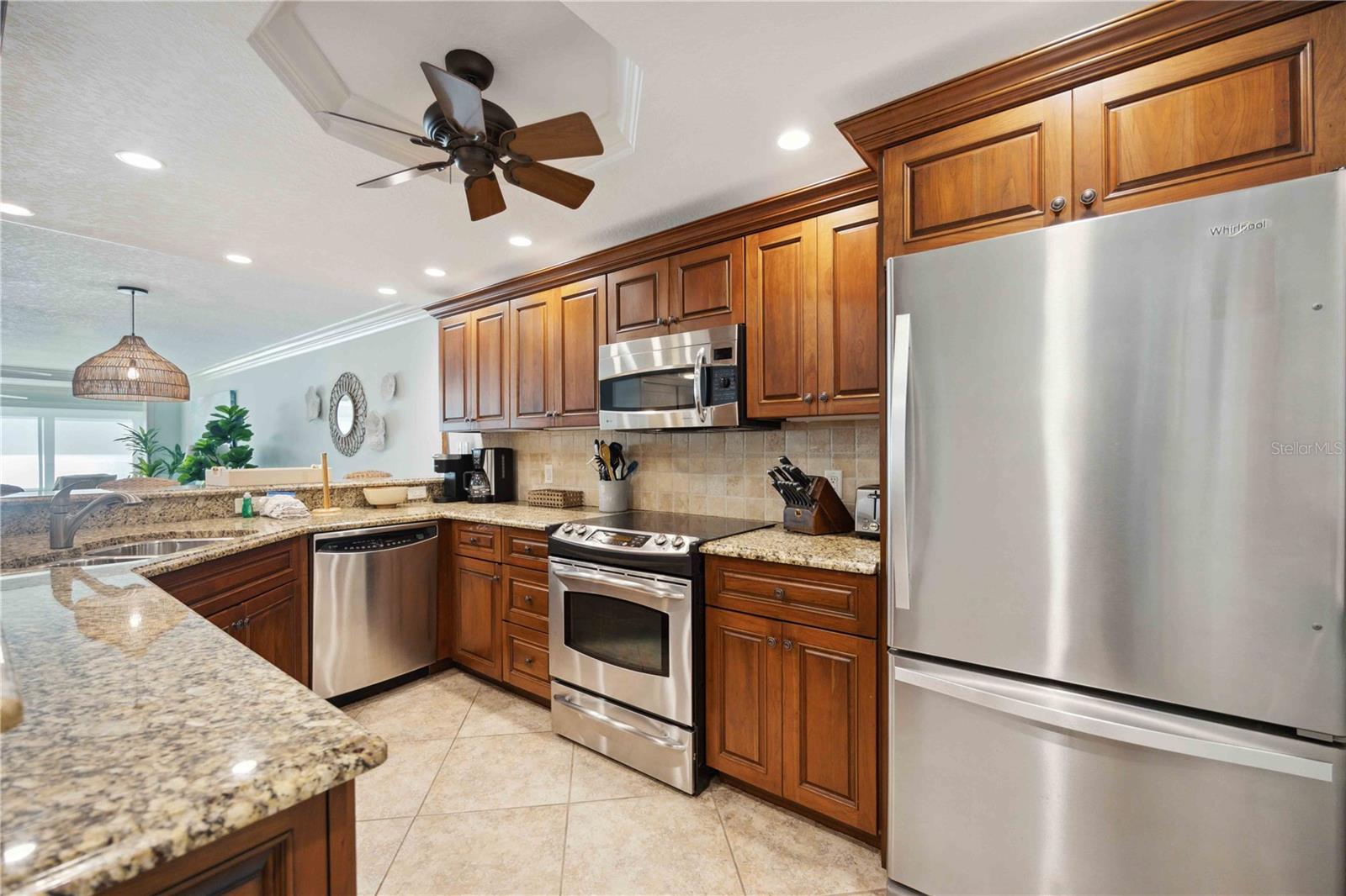 6140 MIDNIGHT PASS RD #407, SARASOTA, FL, 34242