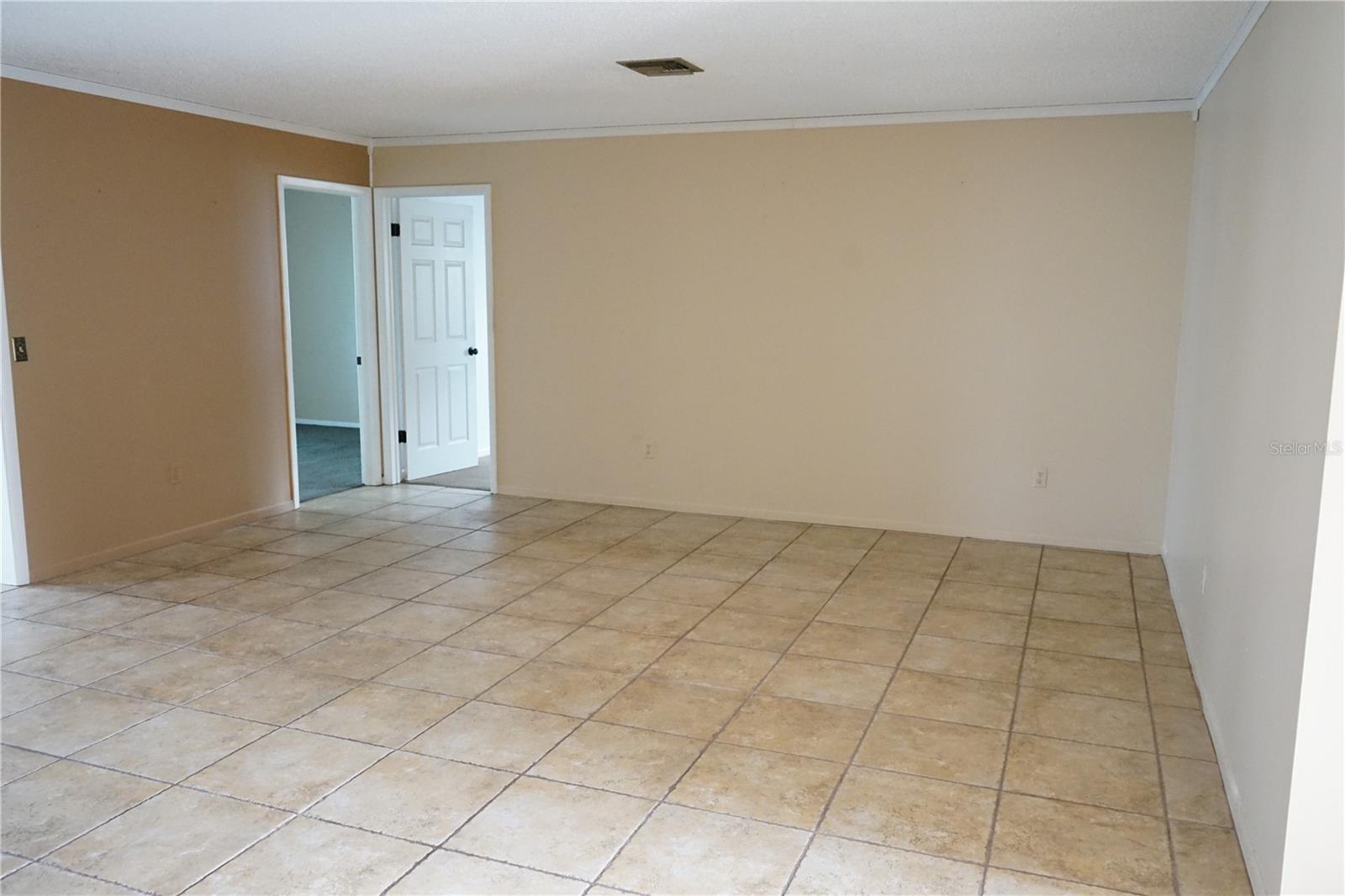 1727 COCO PALM CIR, SUN CITY CENTER, FL, 33573