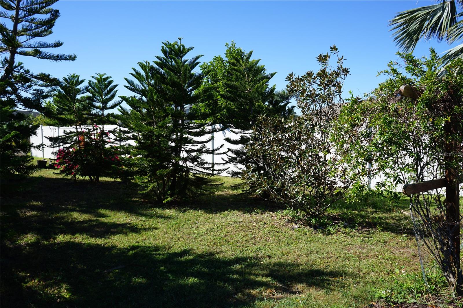 1727 COCO PALM CIR, SUN CITY CENTER, FL, 33573