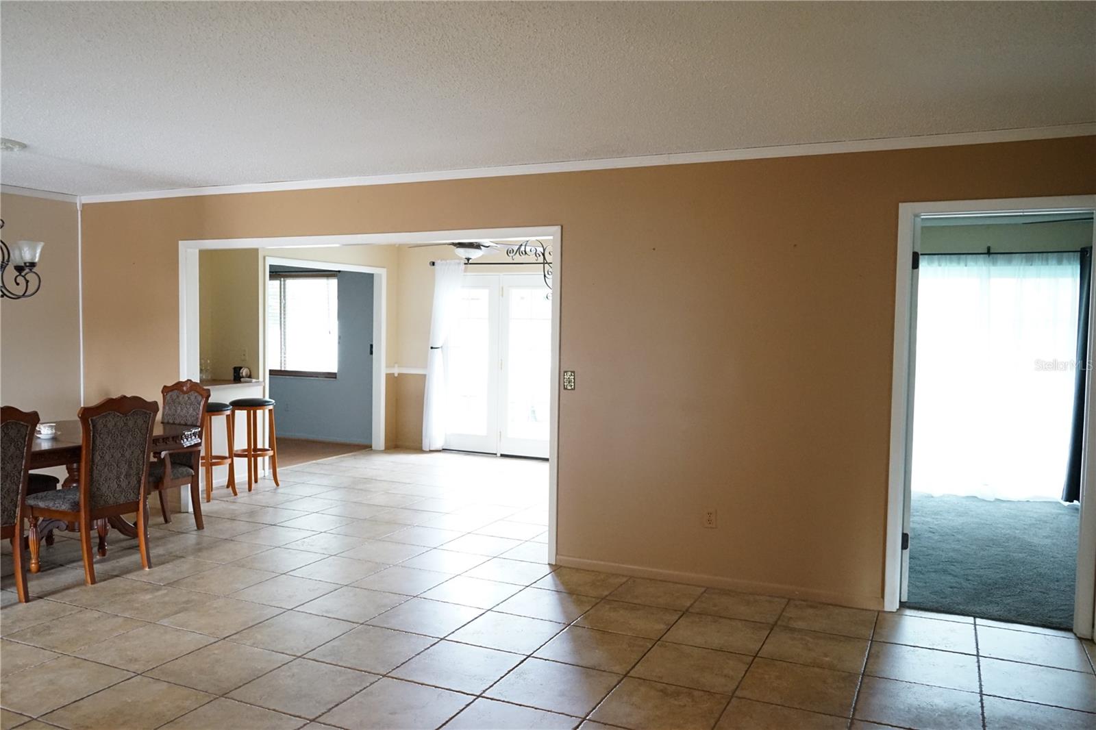 1727 COCO PALM CIR, SUN CITY CENTER, FL, 33573