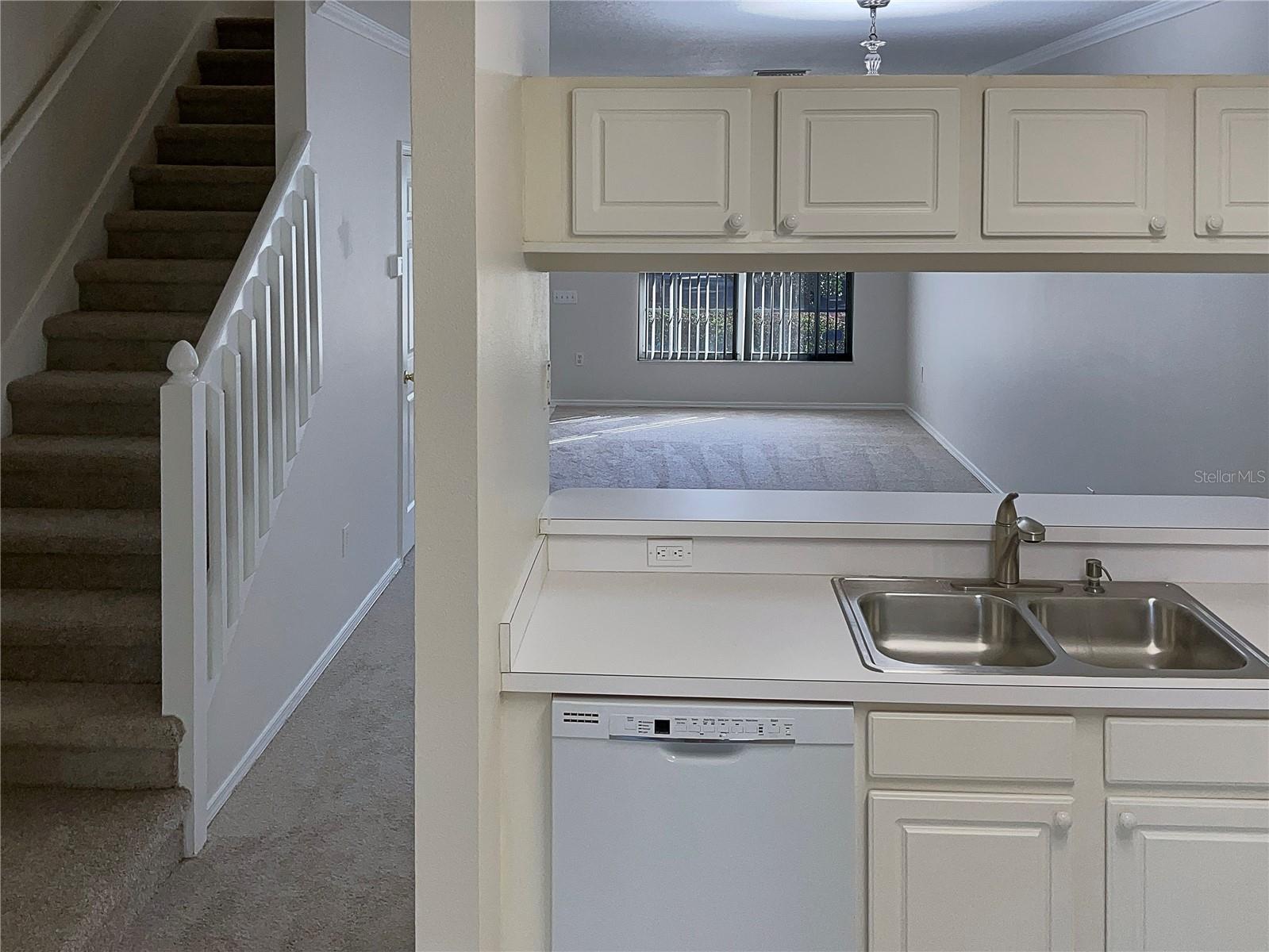 2346 LAKE WOODBERRY CIR, BRANDON, FL, 33510