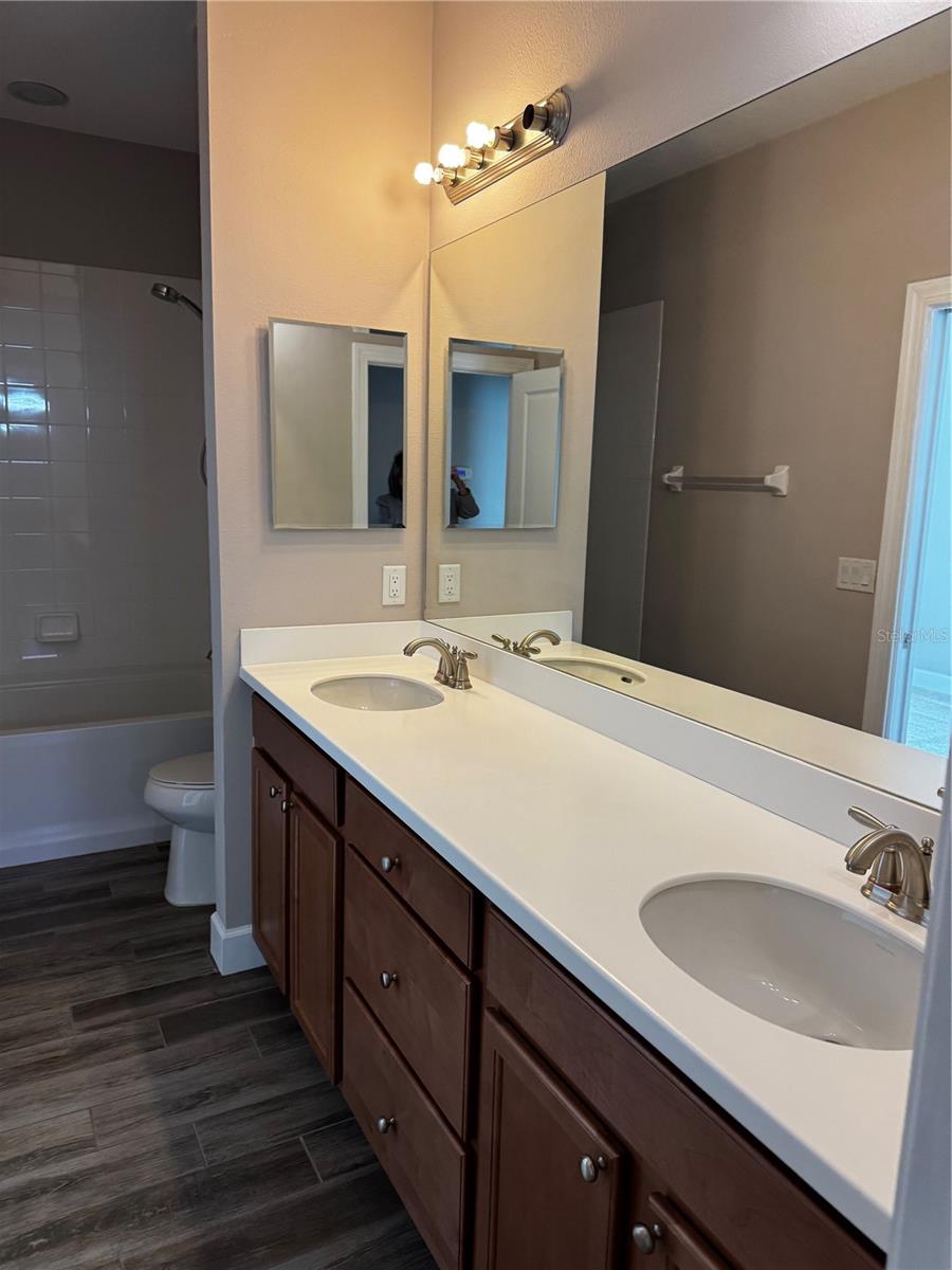 5105 SERATA DR, BRADENTON, FL, 34211