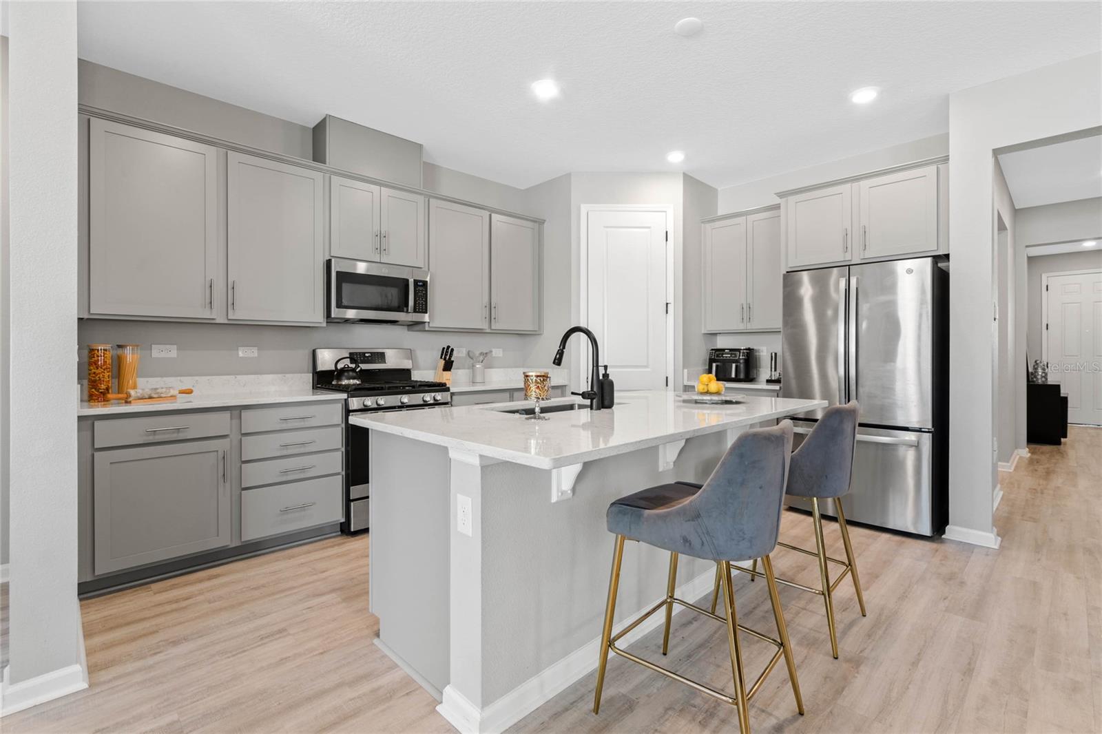 5047 MEADOW SONG DR, LEESBURG, FL, 34748