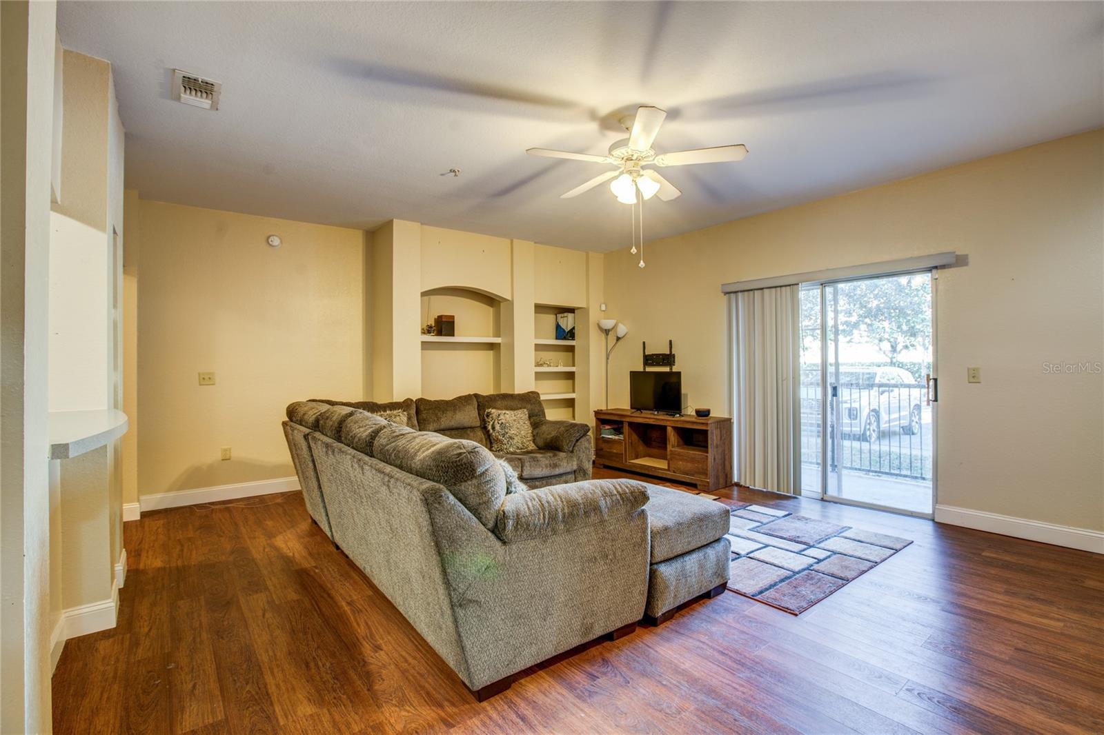 132 VISTA VERDI CIR #100, LAKE MARY, FL, 32746