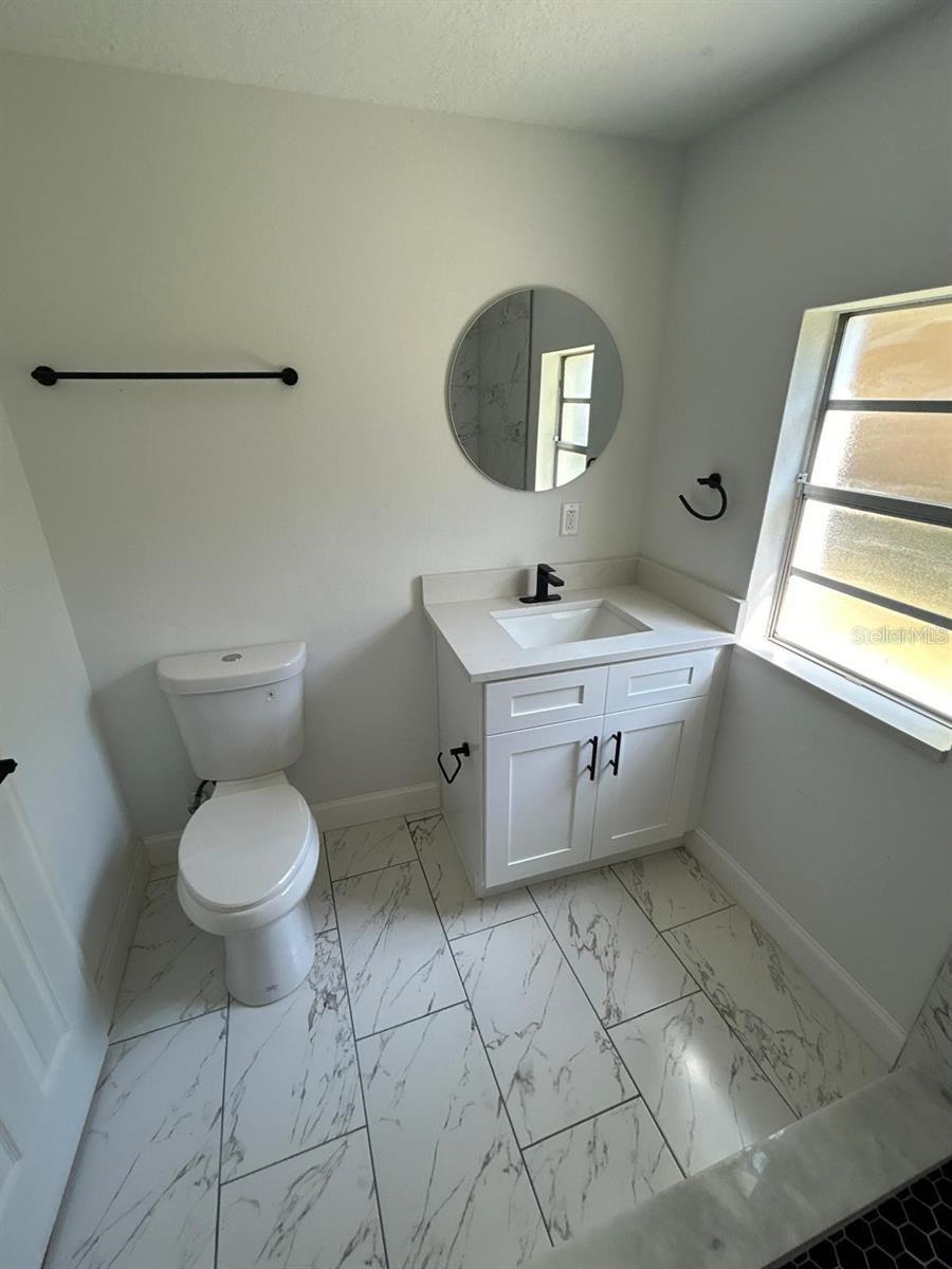 5813 N 15TH ST, TAMPA, FL, 33610