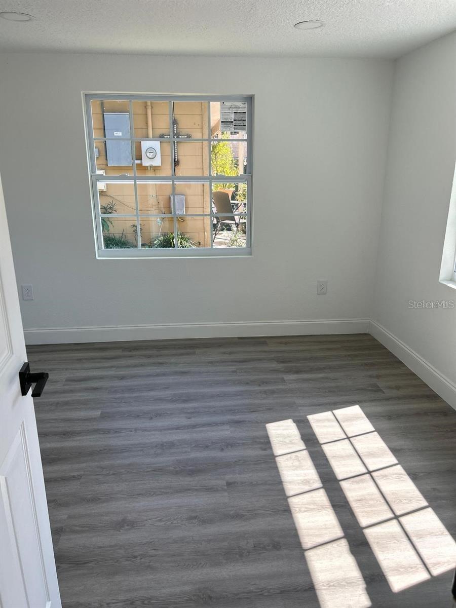 5813 N 15TH ST, TAMPA, FL, 33610