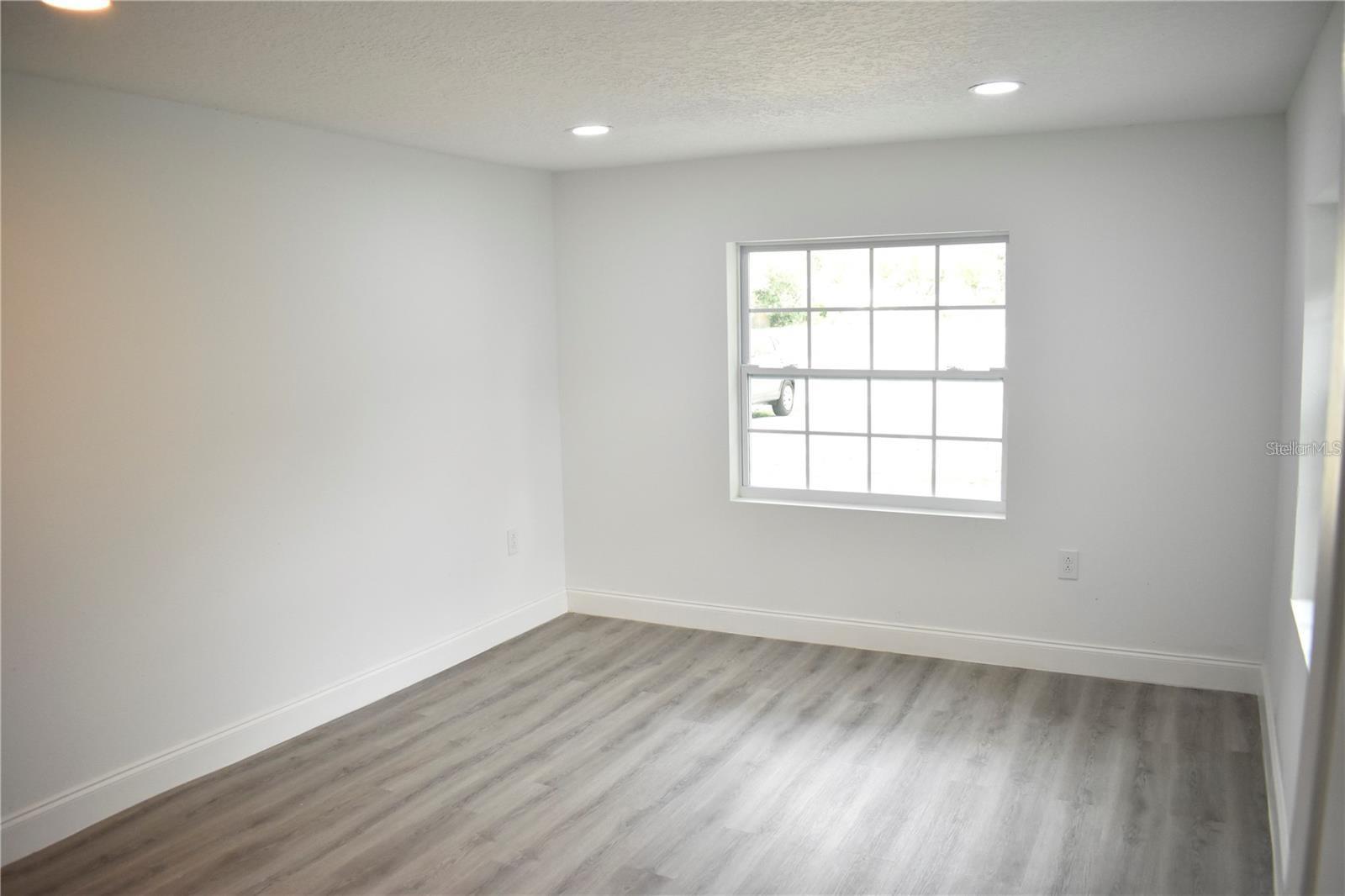 5813 N 15TH ST, TAMPA, FL, 33610