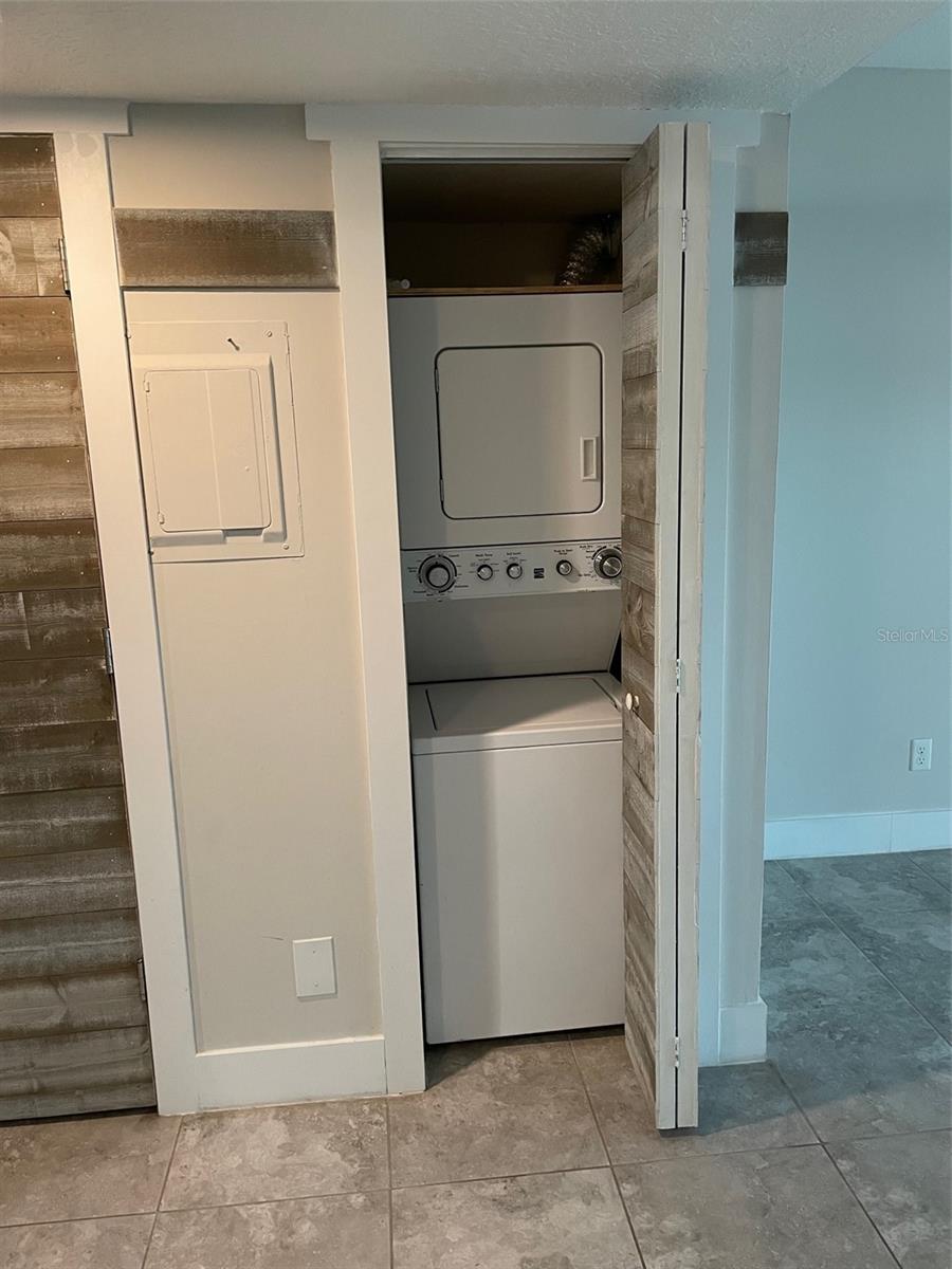 135 POMPANO DR SE #135, ST PETERSBURG, FL, 33705