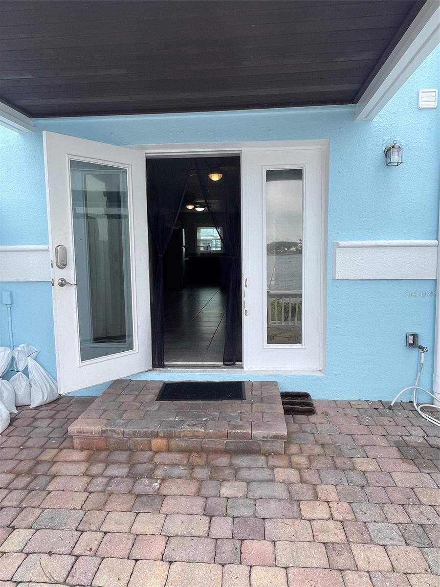 135 POMPANO DR SE #135, ST PETERSBURG, FL, 33705