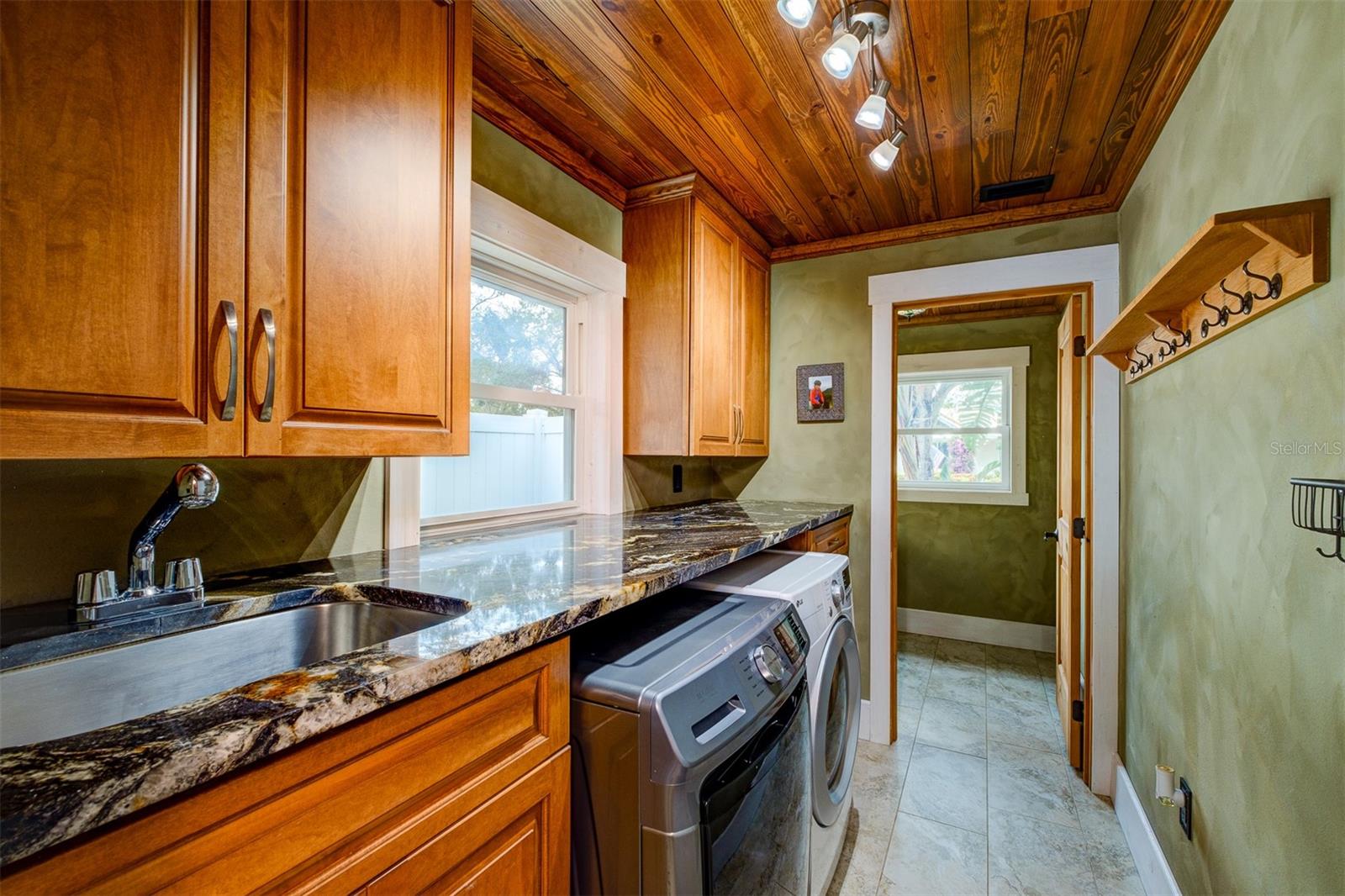 2690 TEMPLE ST, SARASOTA, FL, 34239