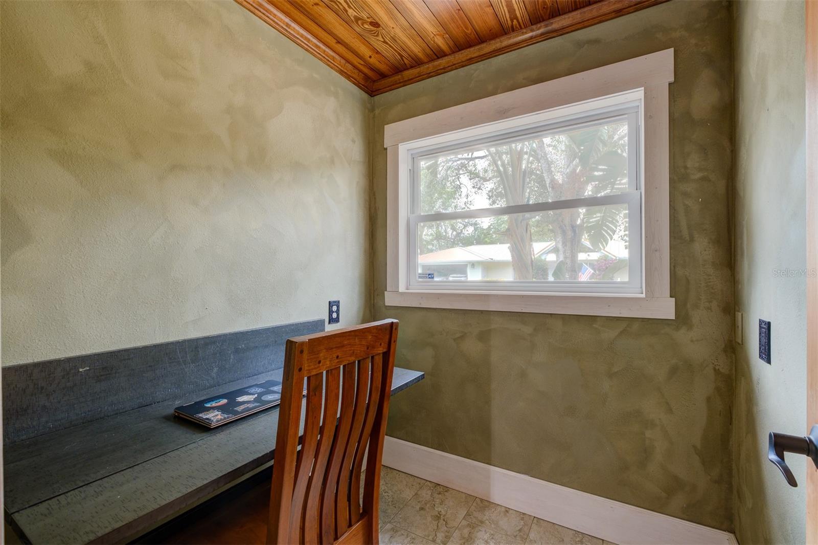 2690 TEMPLE ST, SARASOTA, FL, 34239