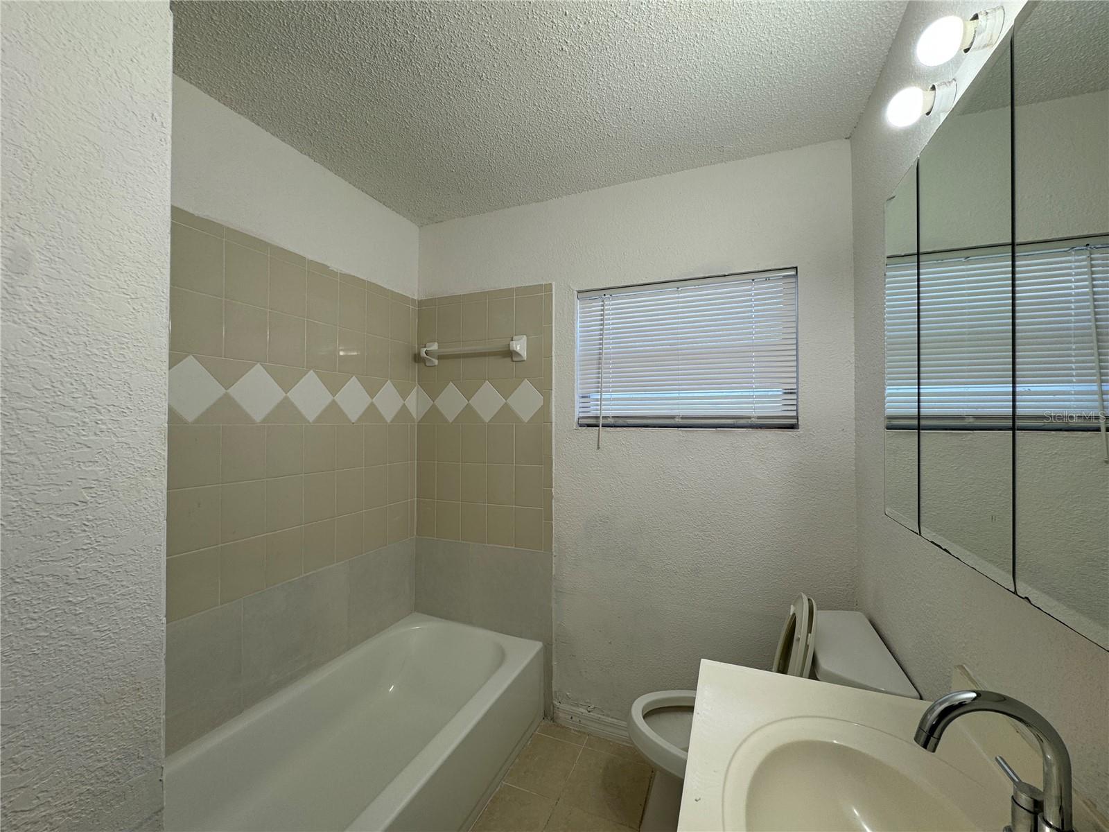 4718 ELDORADO DR, TAMPA, FL, 33615