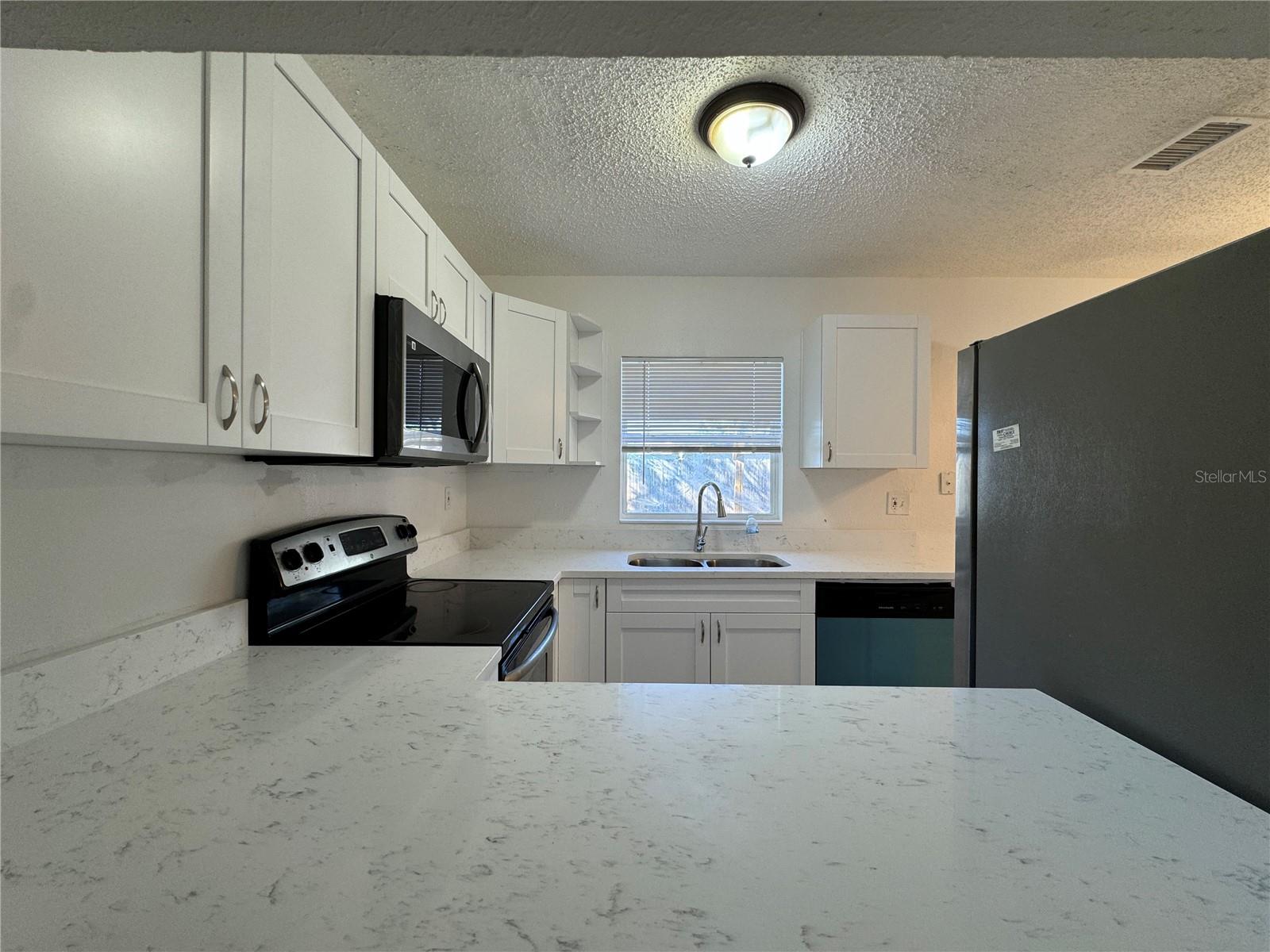 4718 ELDORADO DR, TAMPA, FL, 33615