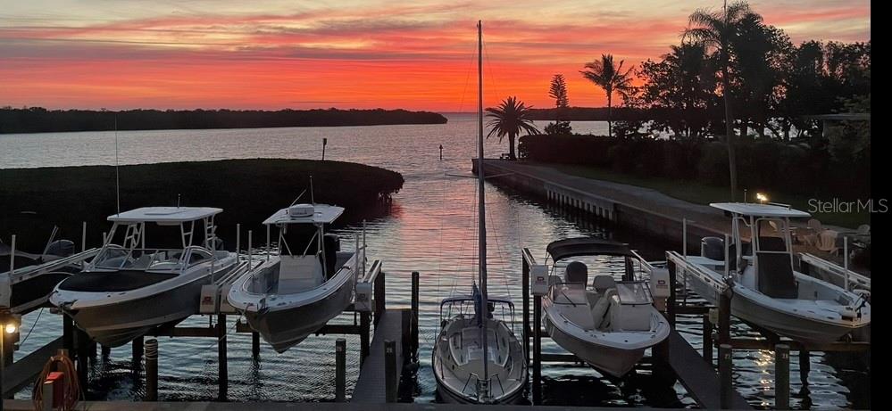 4500 GULF OF MEXICO DR #205, LONGBOAT KEY, FL, 34228